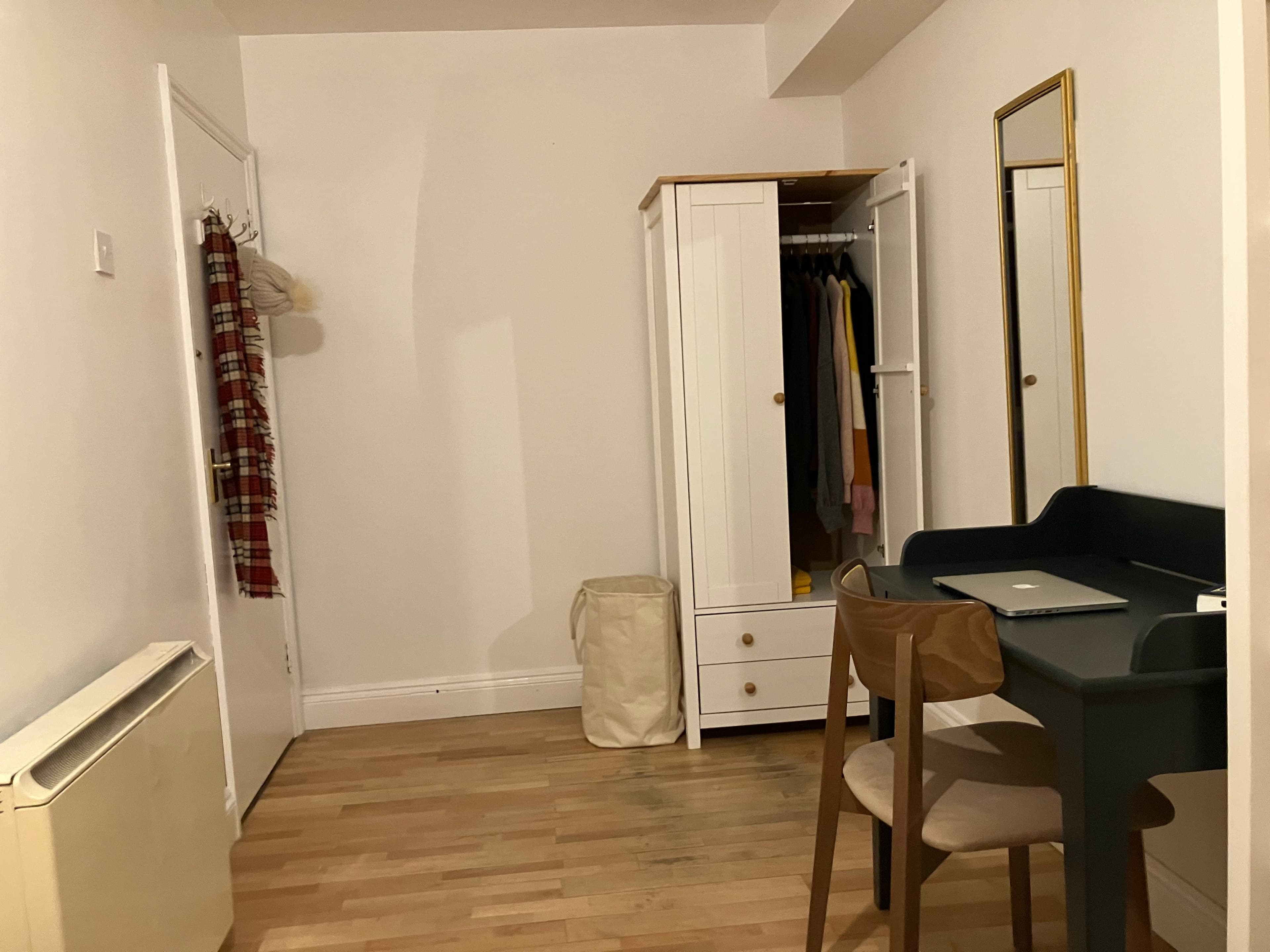 Furnished Double Room in Hoxton Available - March - photo 4