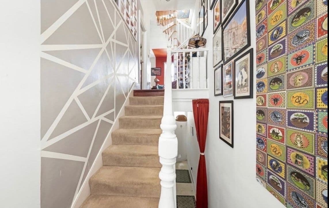 room available in a gorgeous boho woolwich maisonette - photo 1