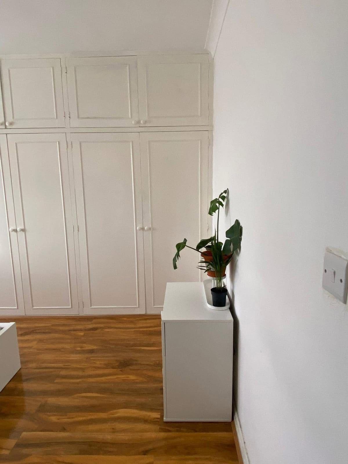 🩷 Cozy room in a 4-bedroom house in West Acton, London - £740pcm - photo 2