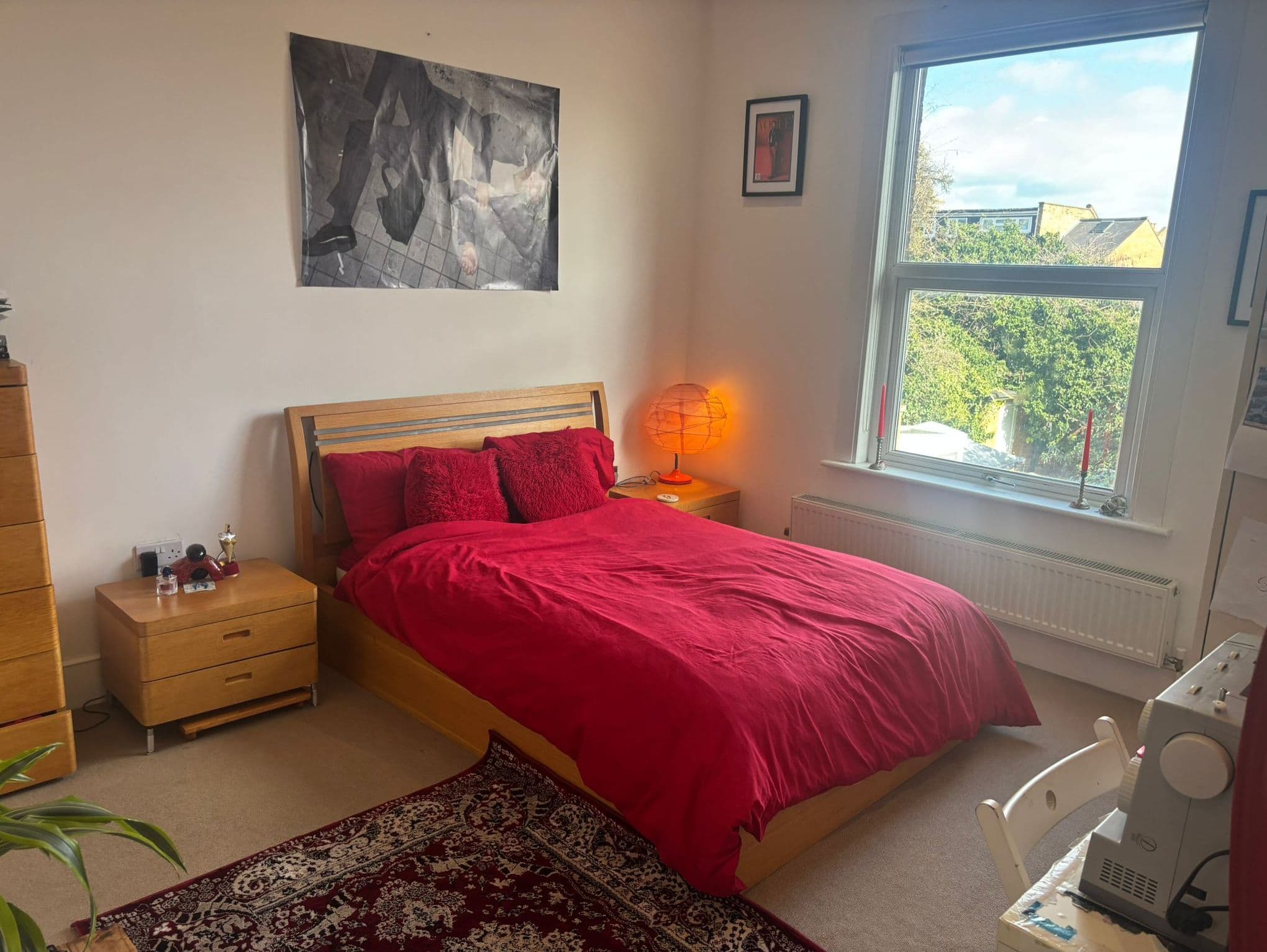 Double room, en-suite, full furnish, garden girlie flat - photo 1