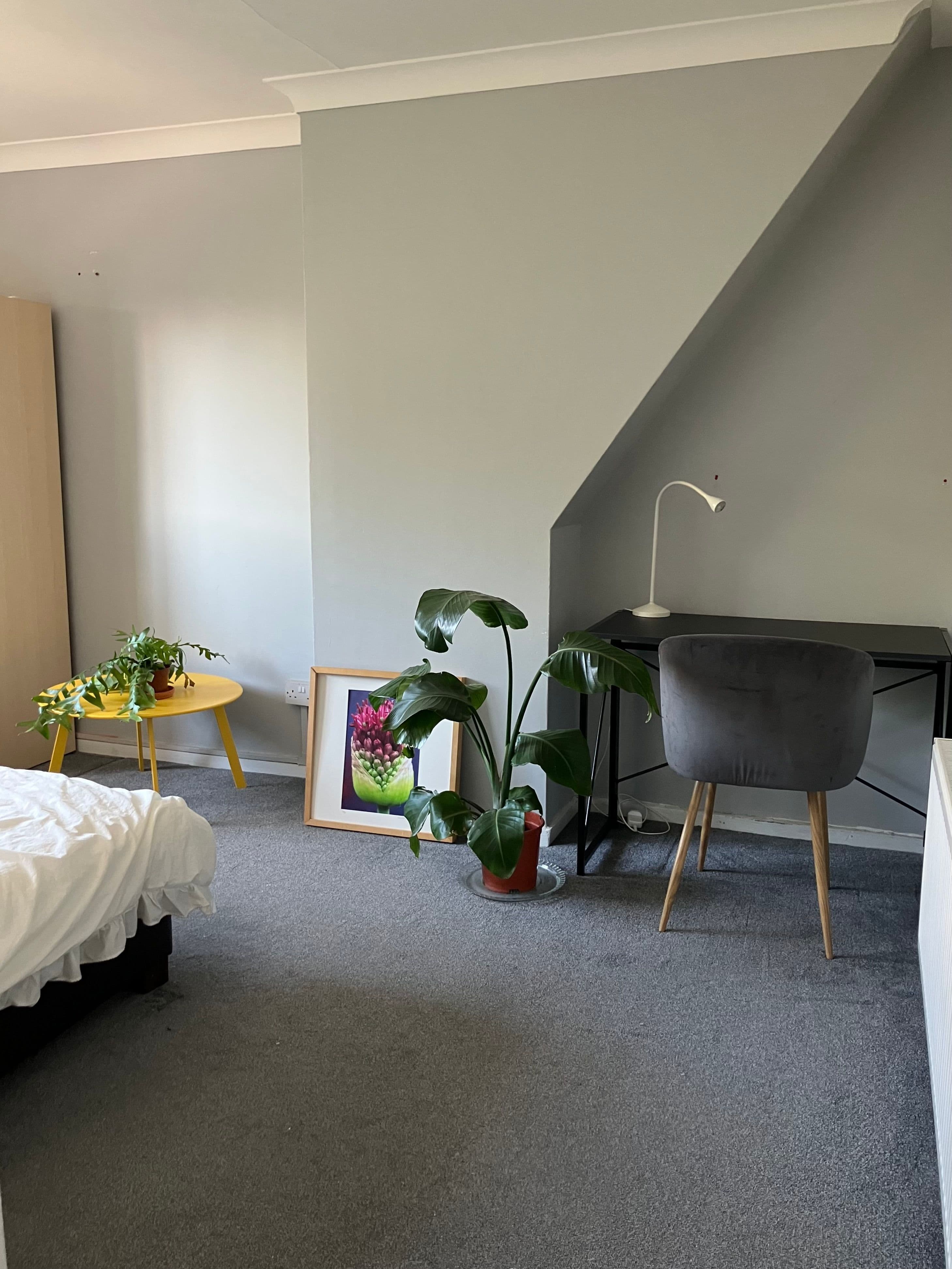 Double Bedroom Available In Stratford, East London - photo 1