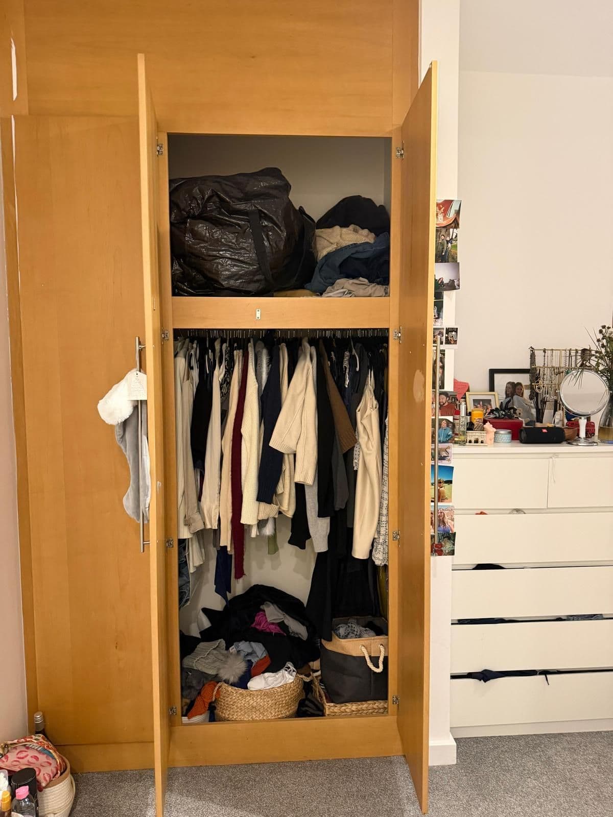 ALDGATE E1 FLAT AVAILBLE AUG. 1ST MOVE IN — photo 1