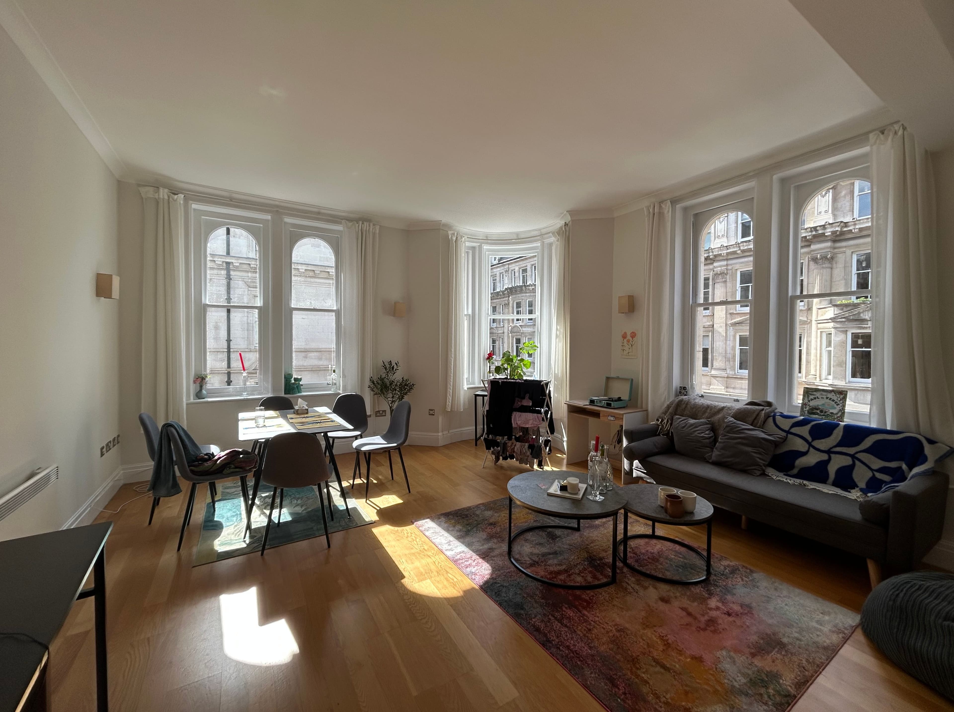 Light and airy sublet for July - photo 1