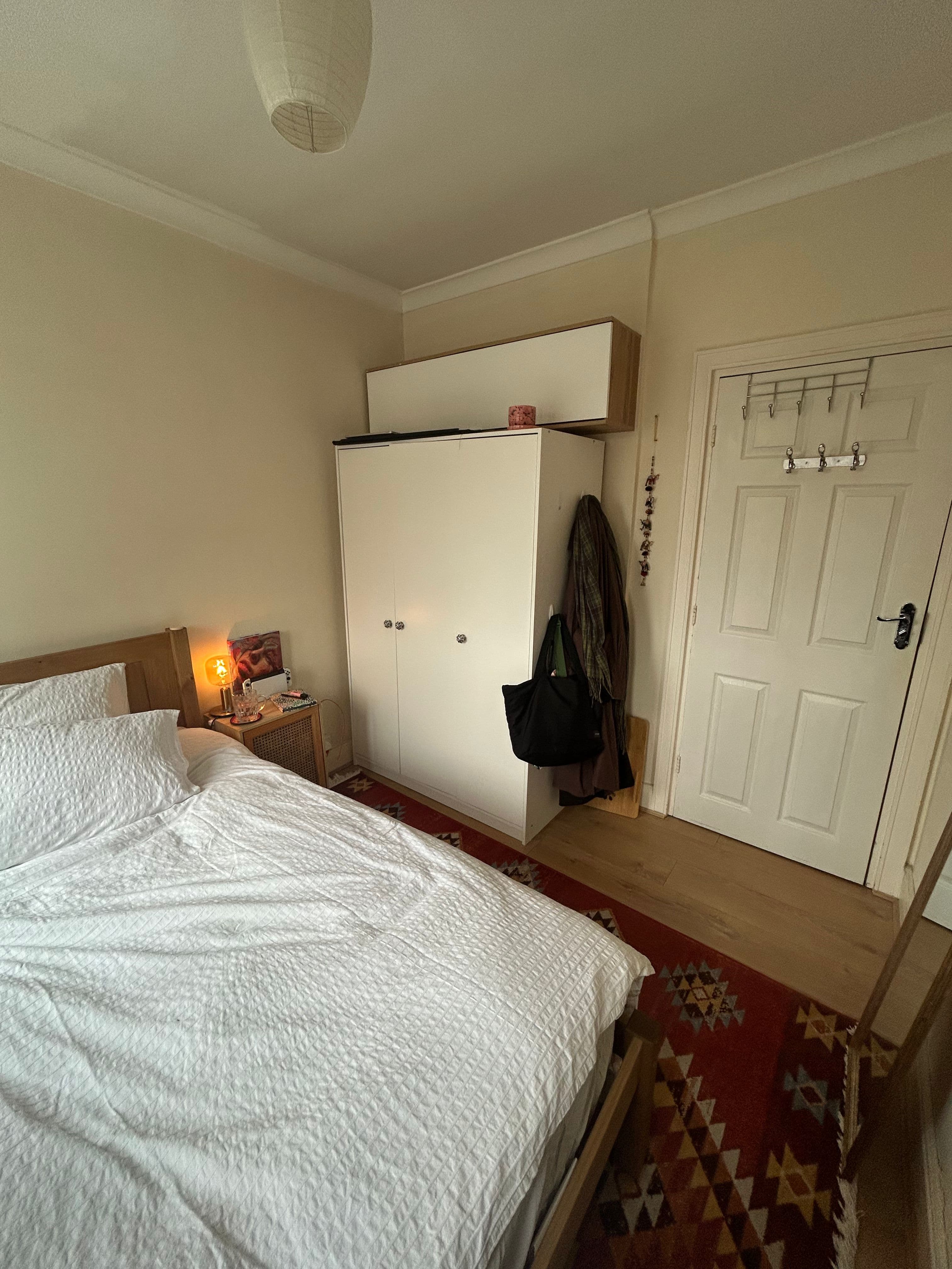 *DOUBLE ROOM | WEST HAMPSTEAD | £694 PCM | AVAILABLE IN MAY* - photo 2