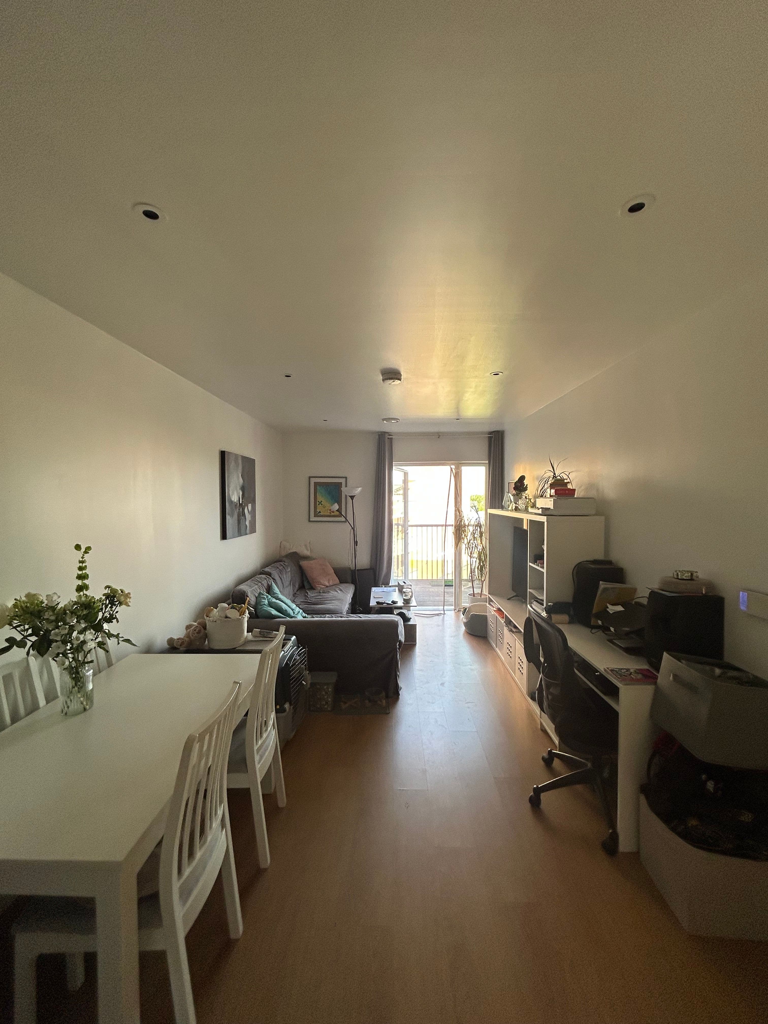 Modern 2-Bedroom / 1-Bath Flat to Rent – Canning Town - ALL bills included, fully furnished - photo 2