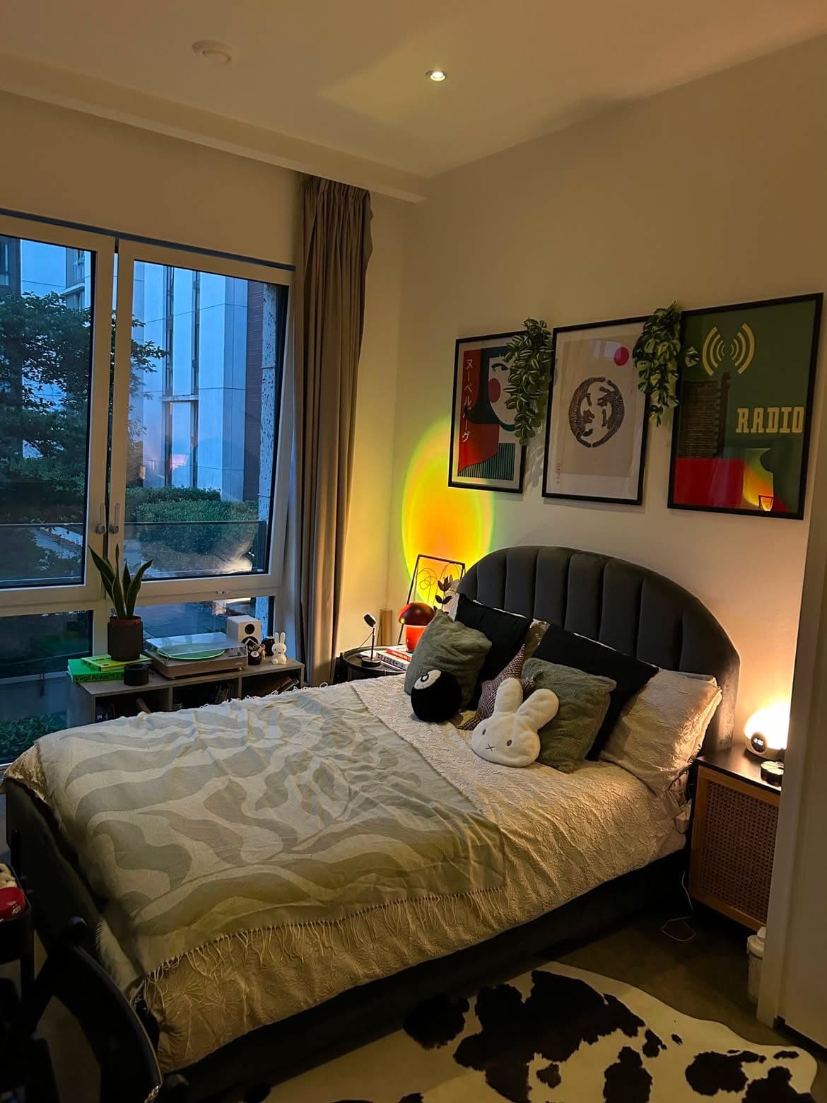 Double room with en-suite in Stratford - photo 1