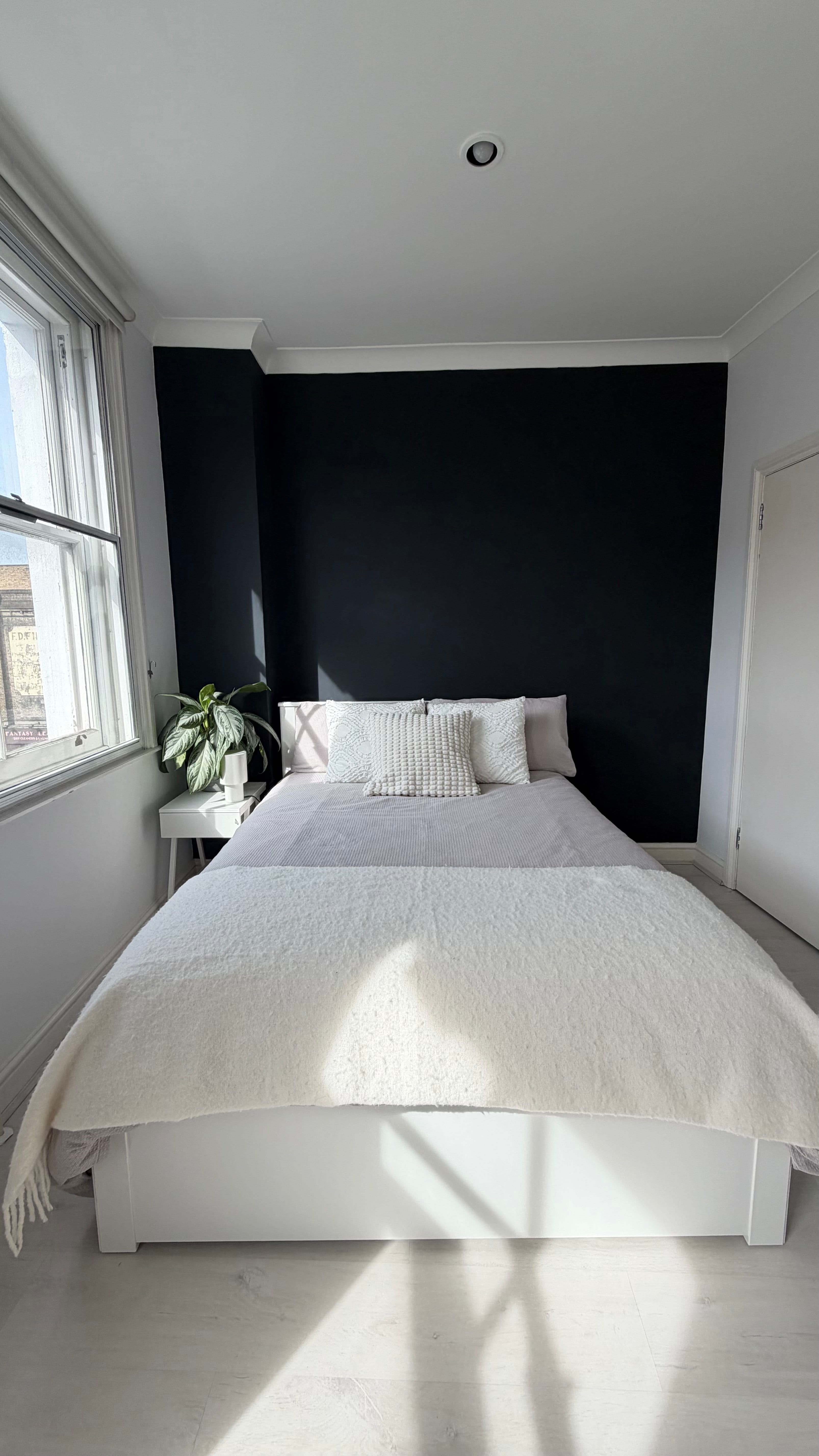 Luxury Double Room | Battersea Park | Clapham JCT — photo 1