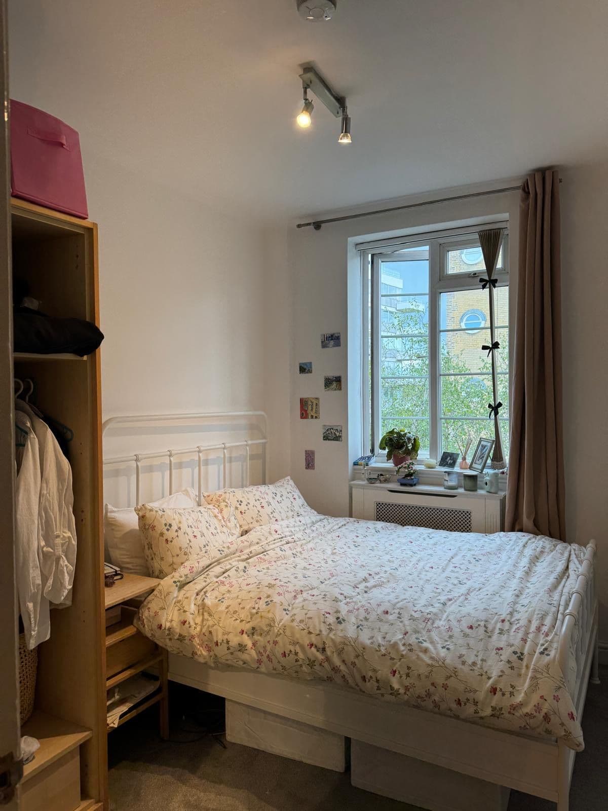 Flat in Primrose Hill - photo 1