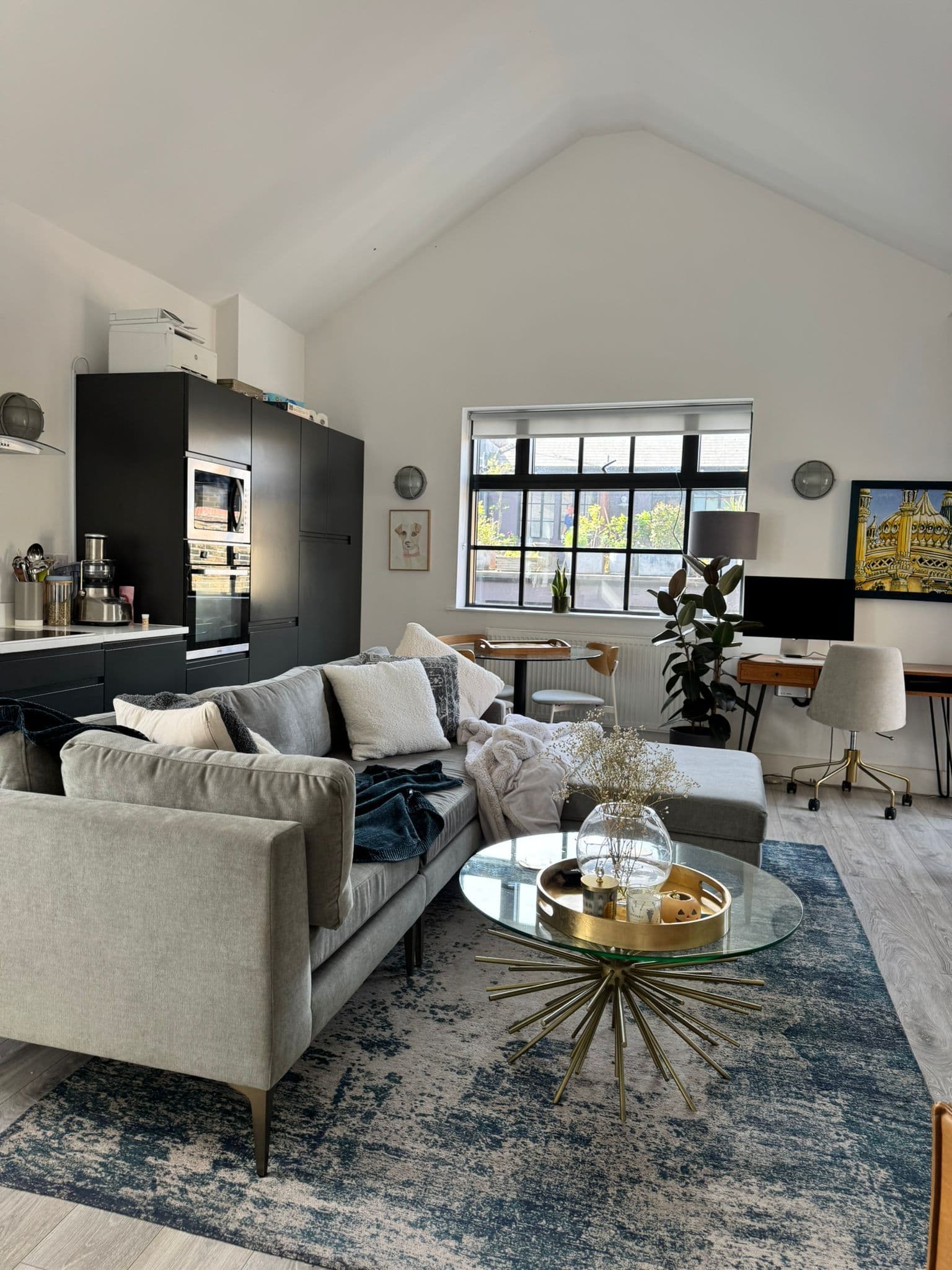 DOUBLE BEDROOM WITH ENSUIT AVAILABLE - photo 1