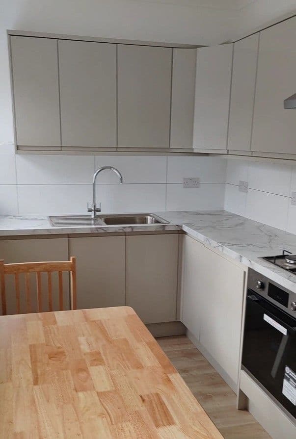 Double Room for Rent in NW2, London - photo 3