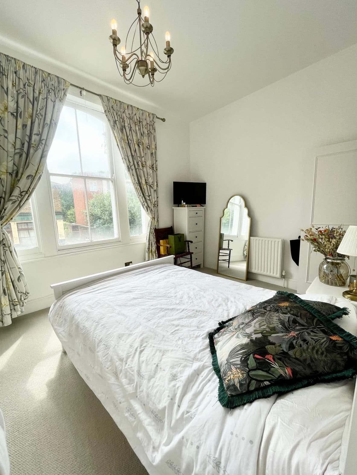 Big, beautiful room in West Hampstead - photo 1