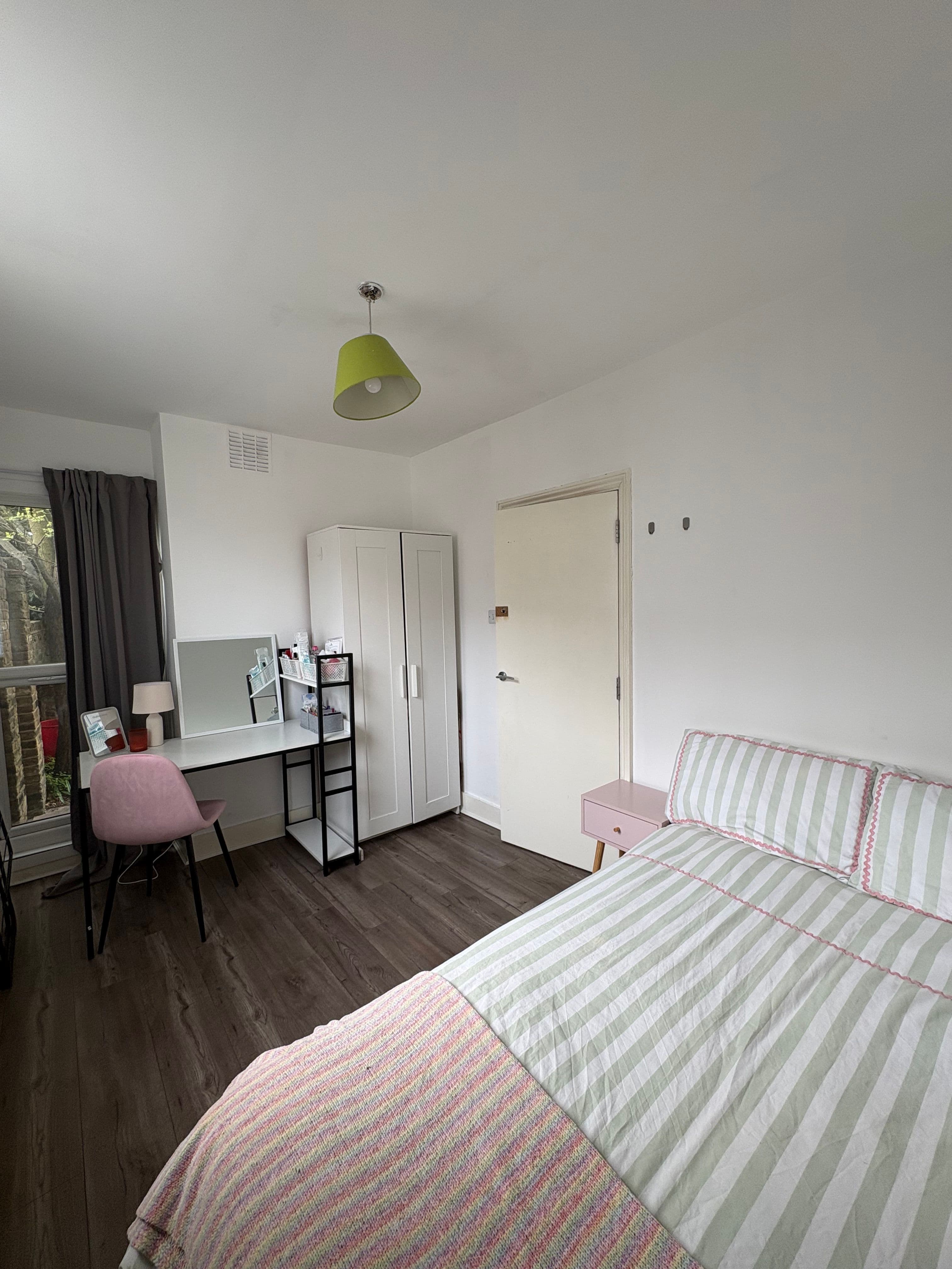 Tenancy Takeover in Balham - photo 2