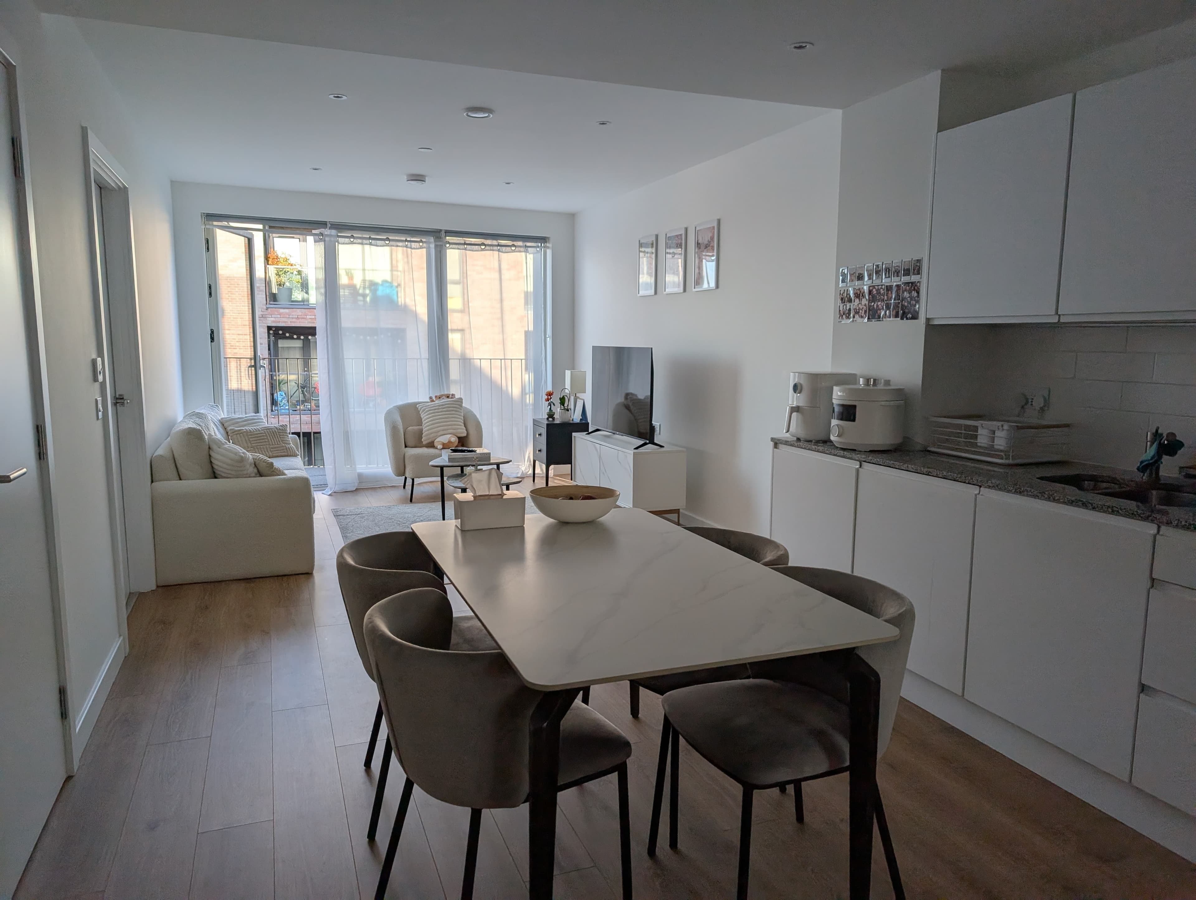 BERMONDSEY Flat Sublet with friendly Aussie Nuese - photo 4