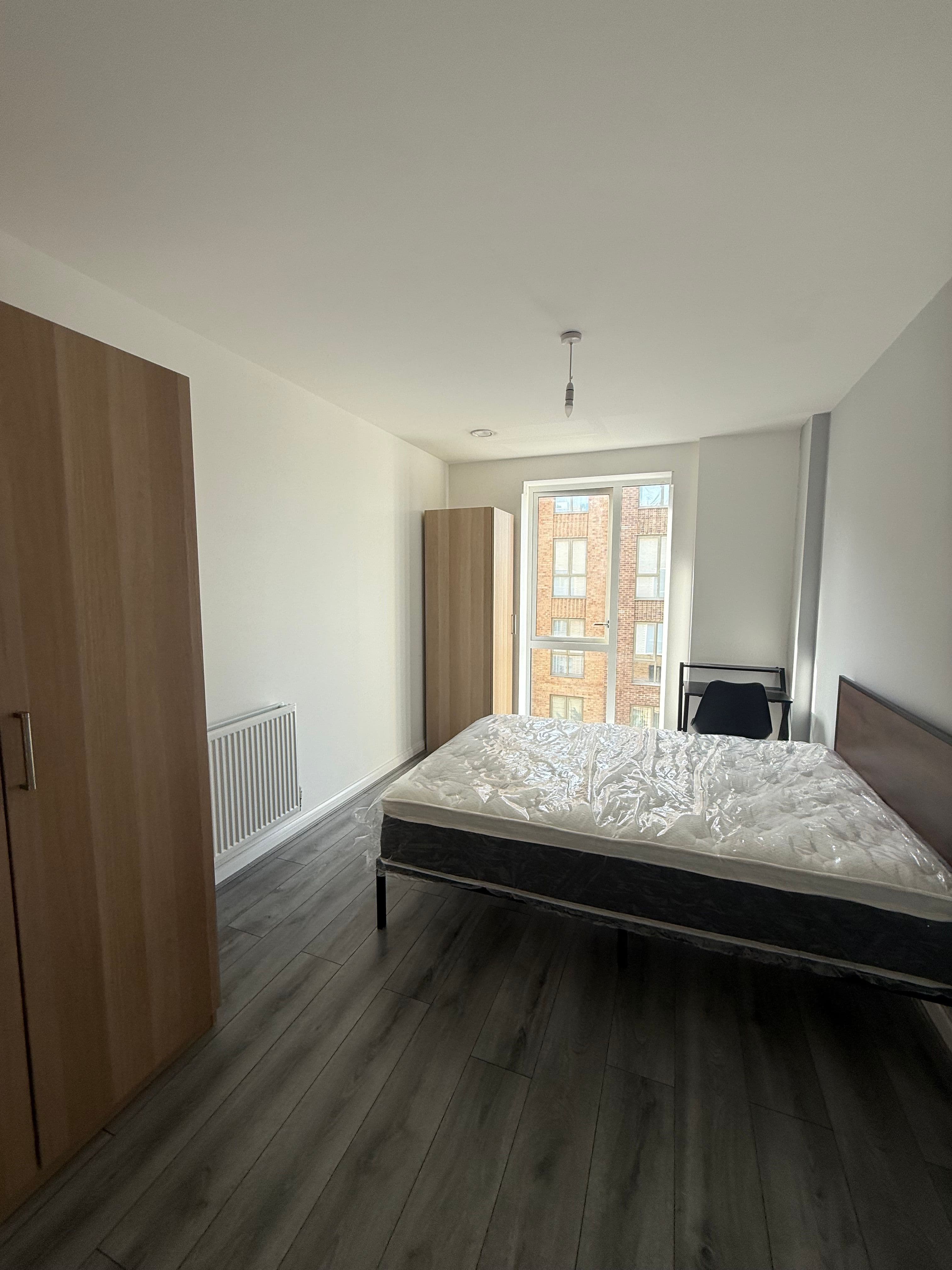 ✨ Spacious Double Room With Big Private Bathroom ✨ - photo 1