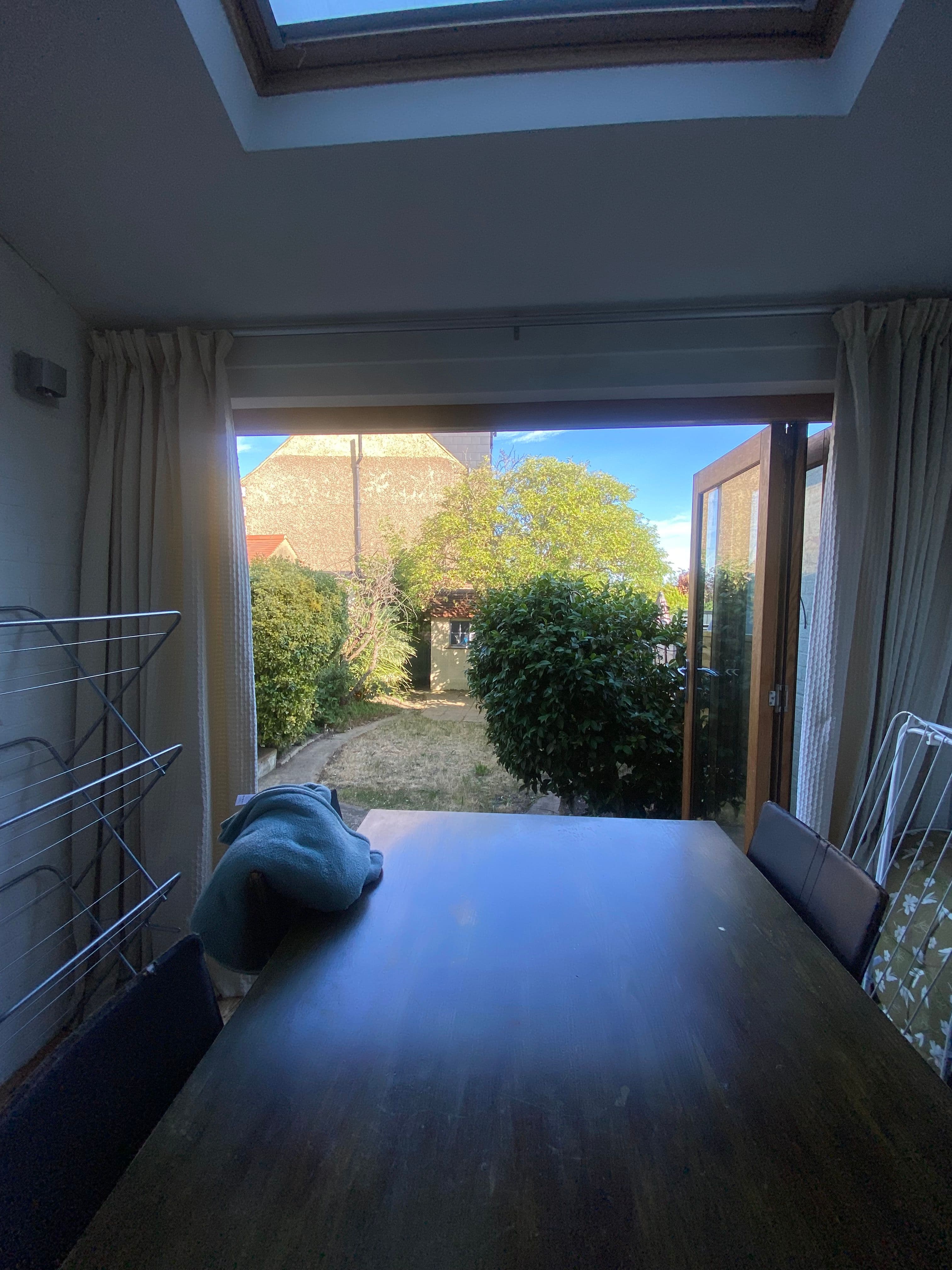 Bright and sunny double room available in 4-Bed house in Tooting Bec! ☀️ — photo 3