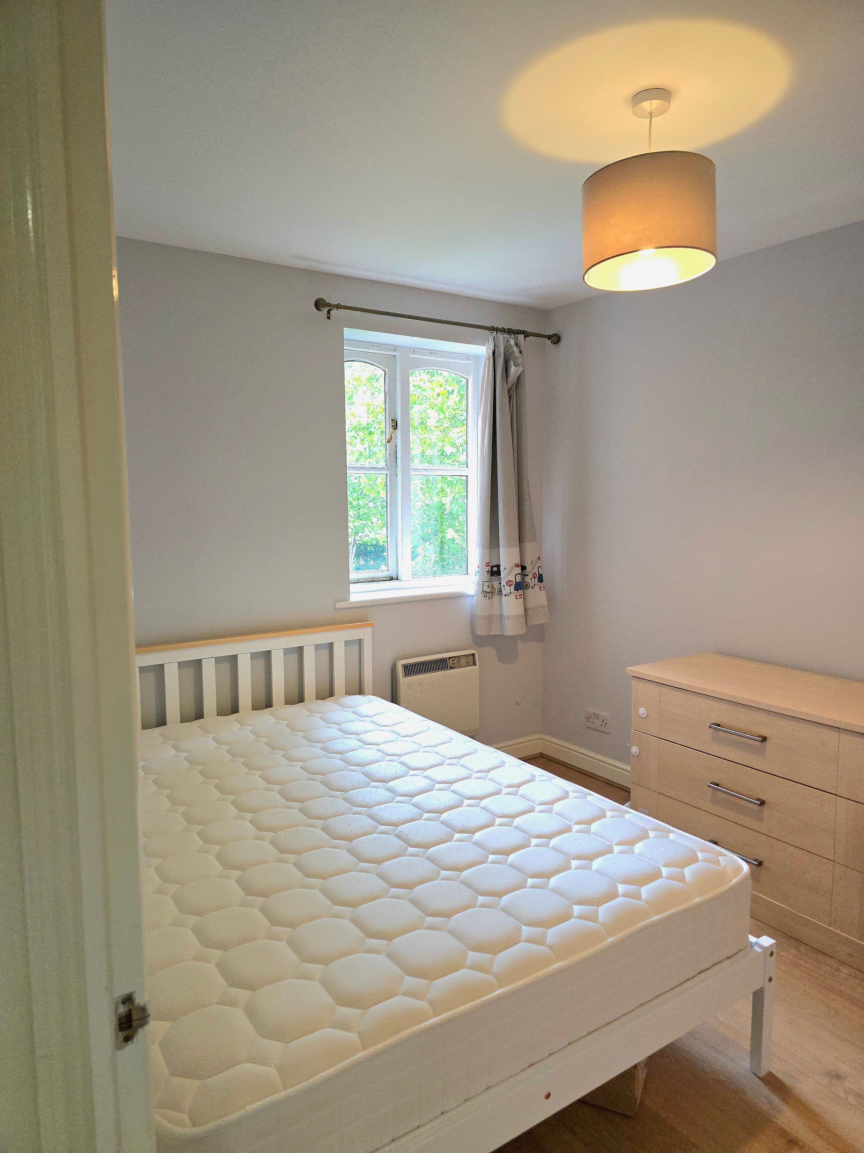 Single room with private Bathroom - photo 3