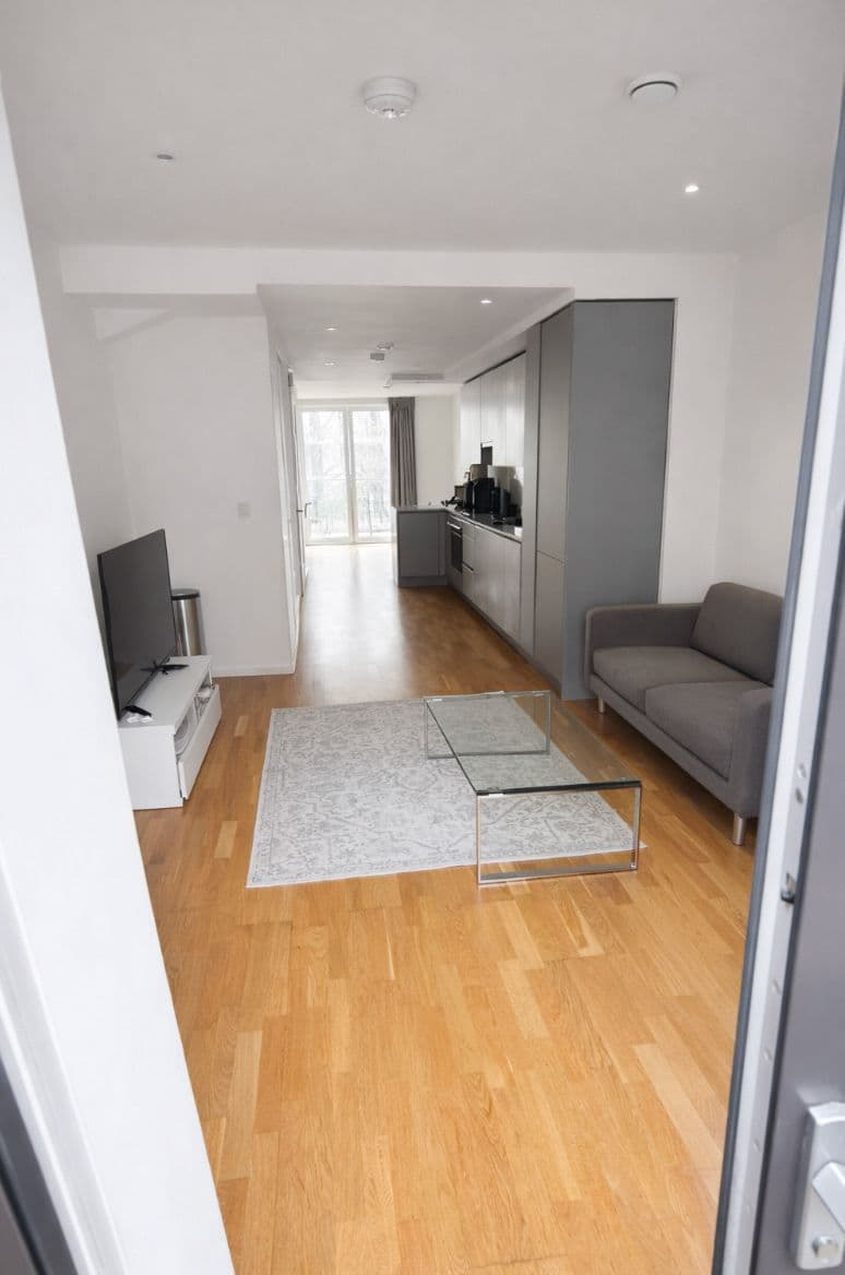 URGENT - Double room in Stratford East Village from April 26th - photo 4