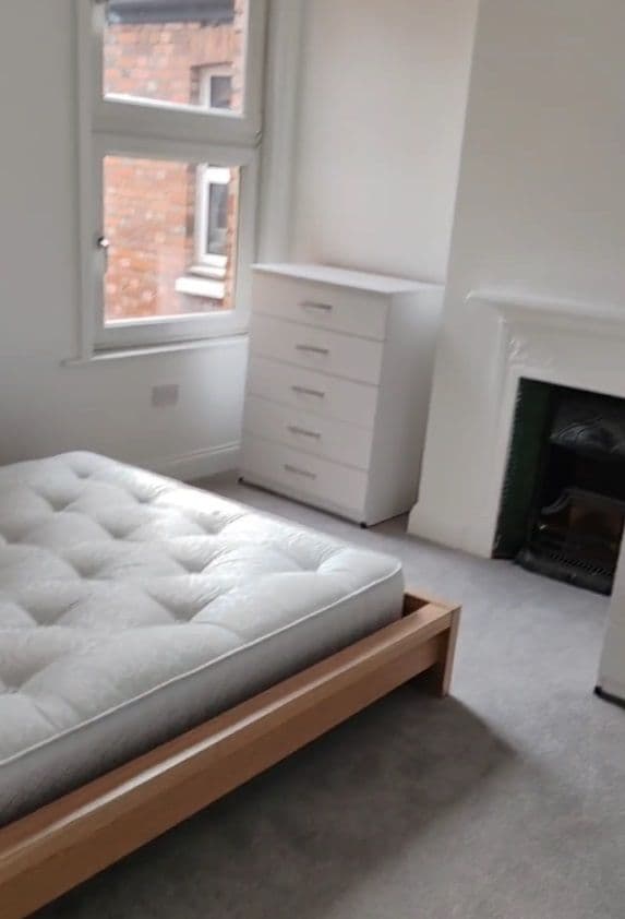 Double Room for Rent in NW2, London - photo 2