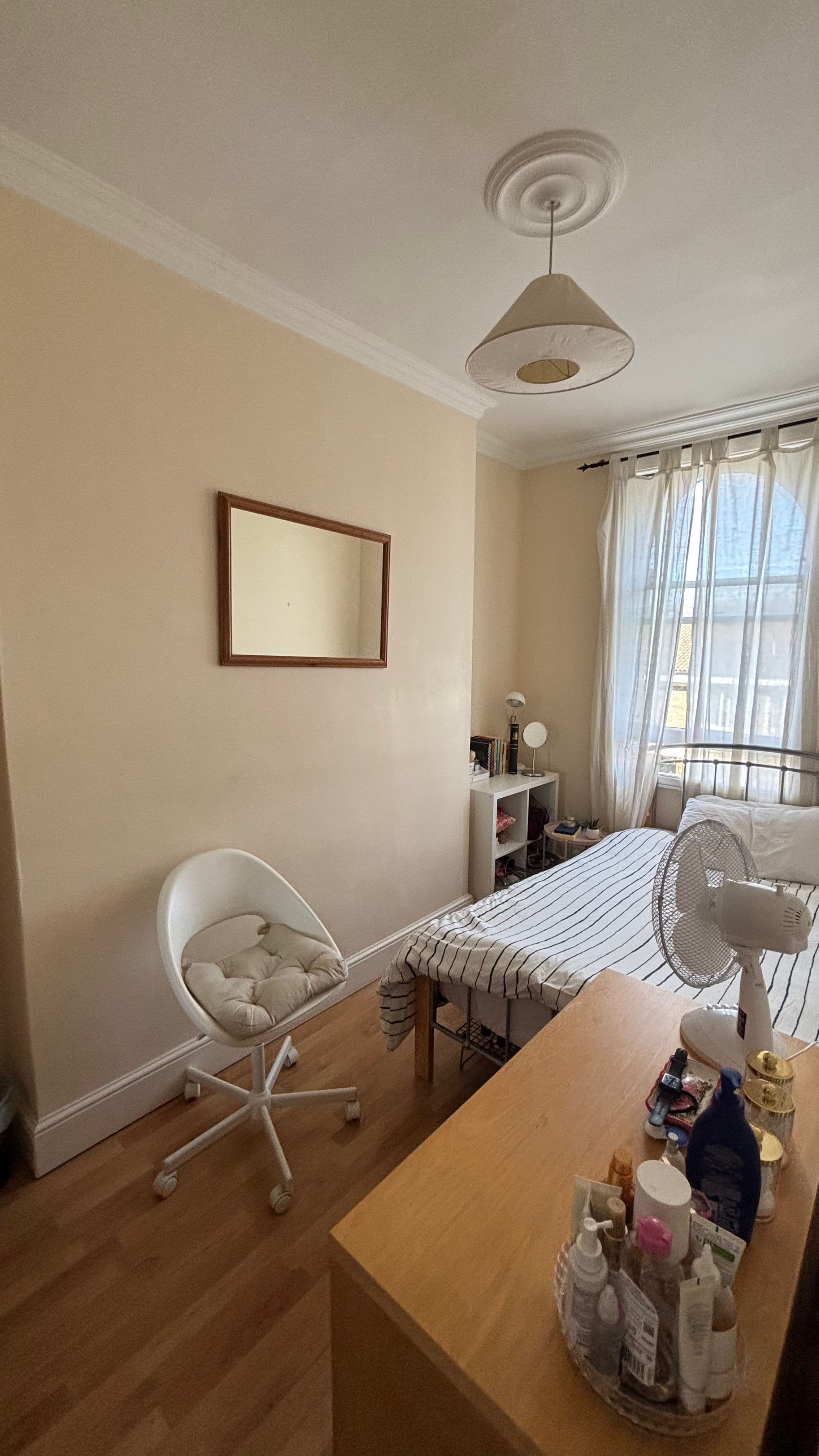 Furnished Double Room – Short Sublet, Bills Included (14 Aug - 7 Sept), SE1 - photo 3