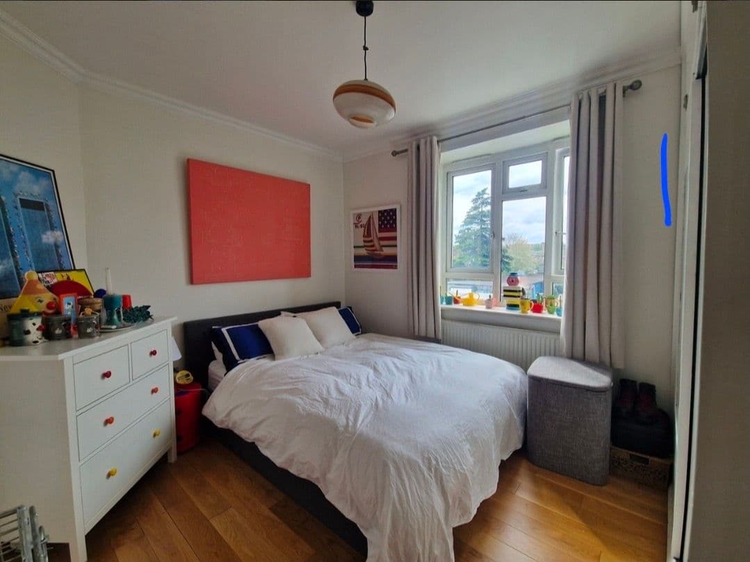 Spacious double room available from 1 August in beautiful Brixton flat! — photo 1