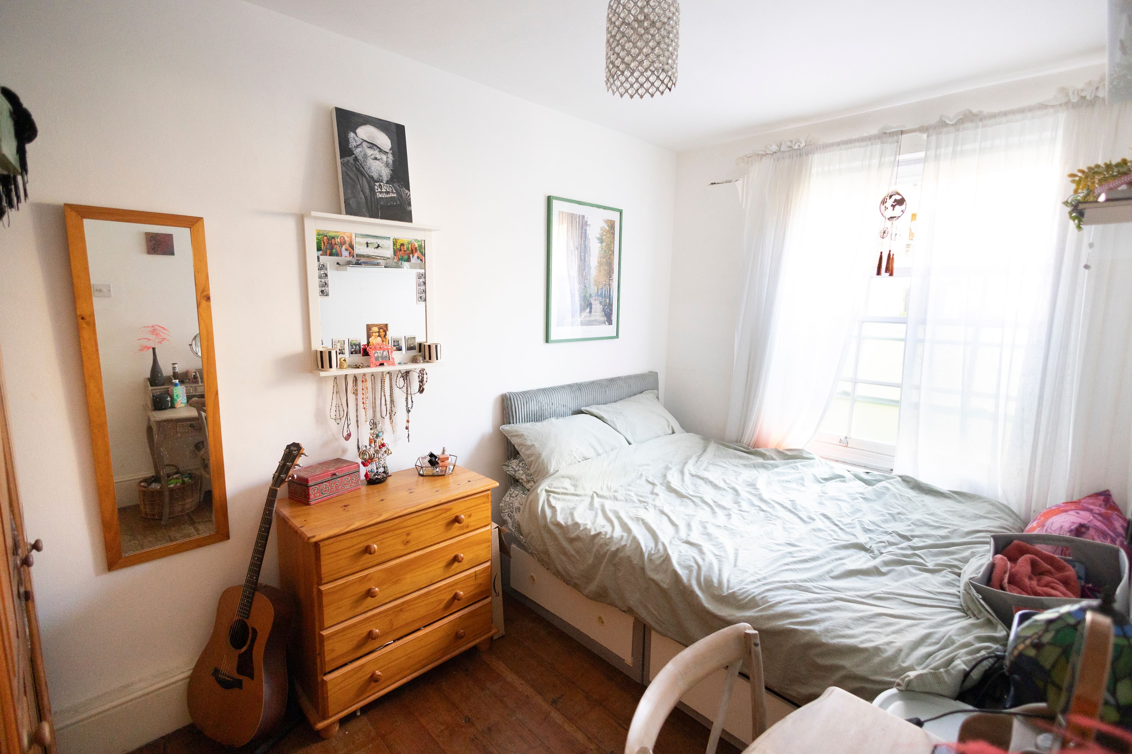 š” 2 Rooms Available ā Oval (1 Min from Station) - photo 2