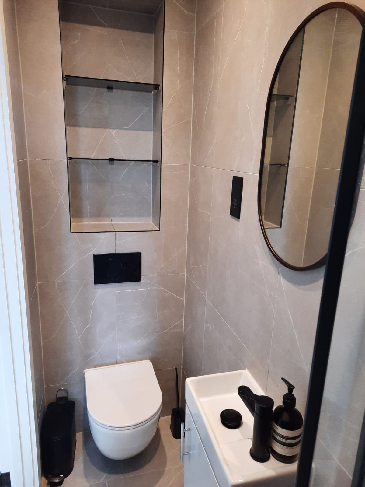 Beautiful ensuite, balcony bedroom - photo 4