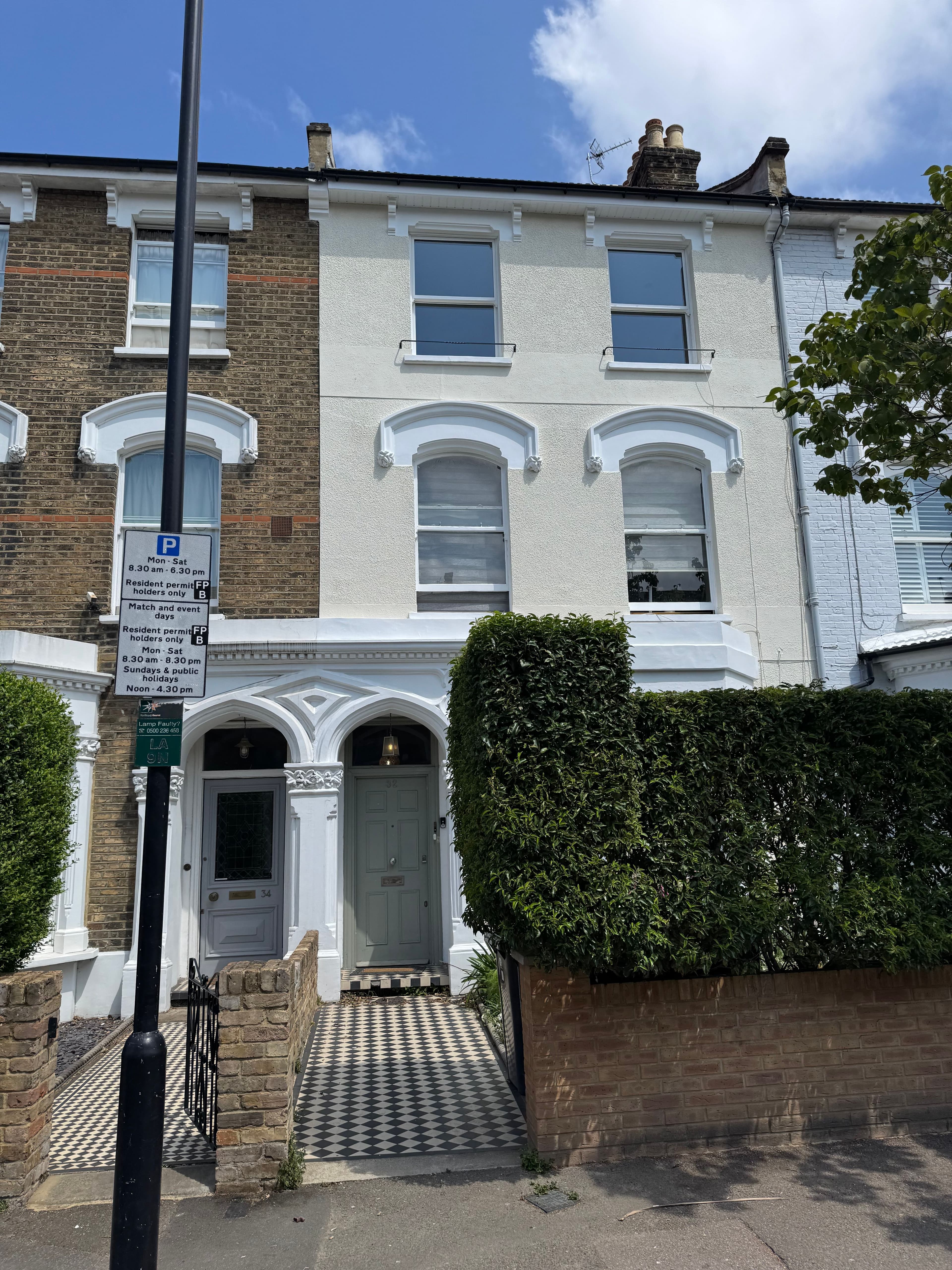 Room available on two bedroom flat - Finsbury Park - photo 1