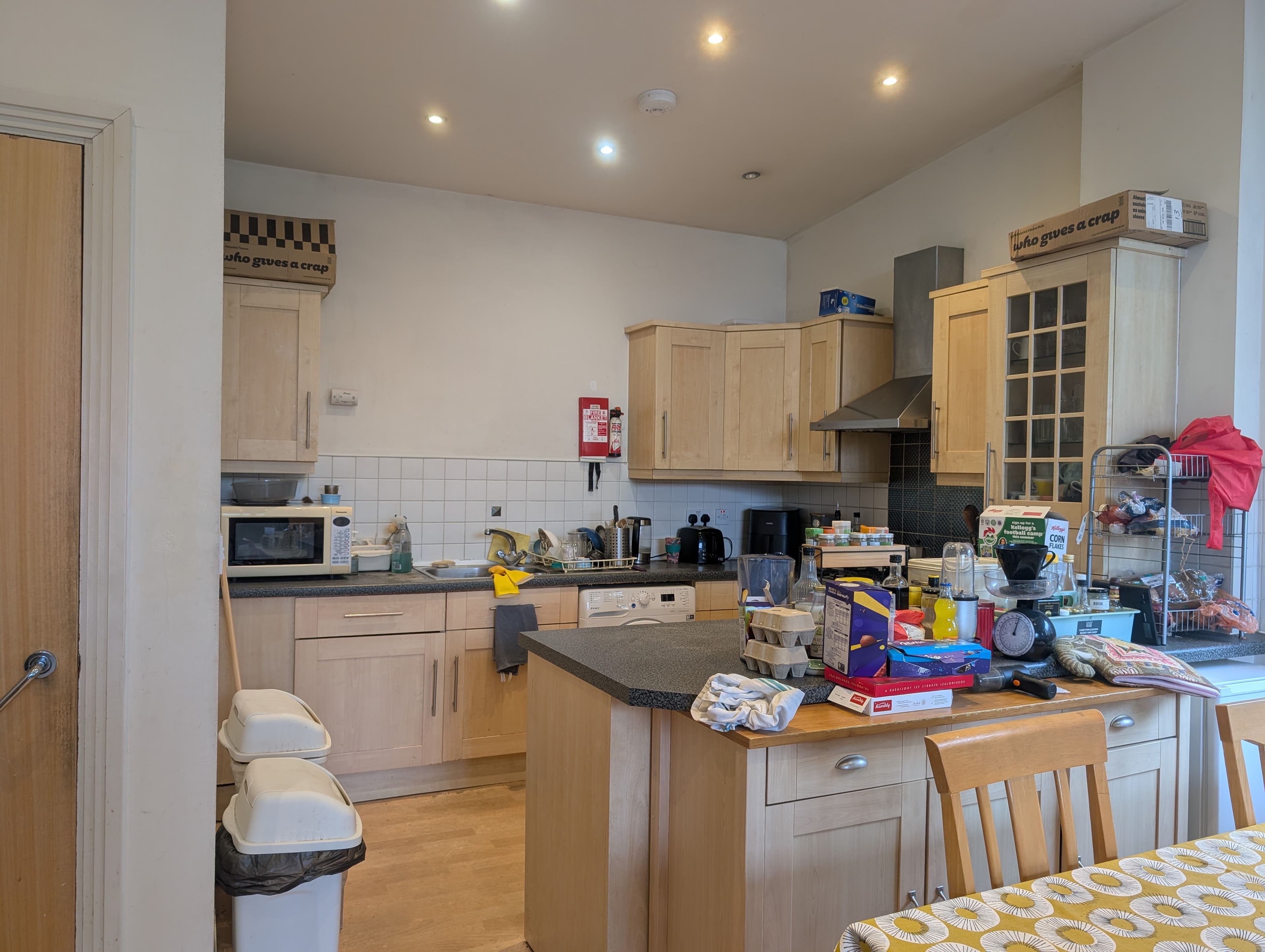 Double Bedroom available in East Dulwich Flatshare - photo 3