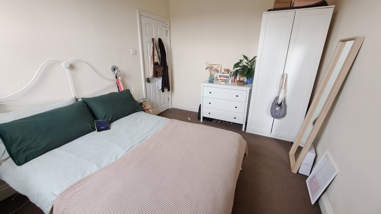 Gorgeous terraced house in White City - photo 3