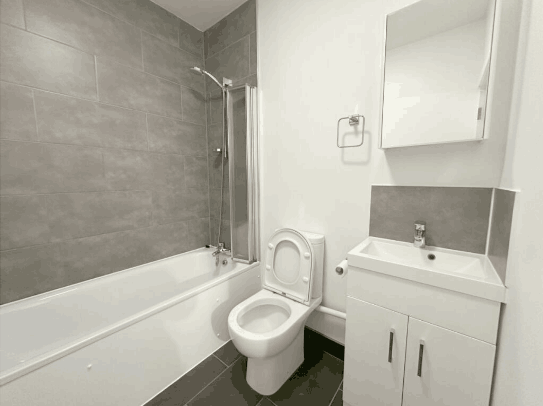 Double Bed in Willesden Green 18/05 £870/month - photo 3