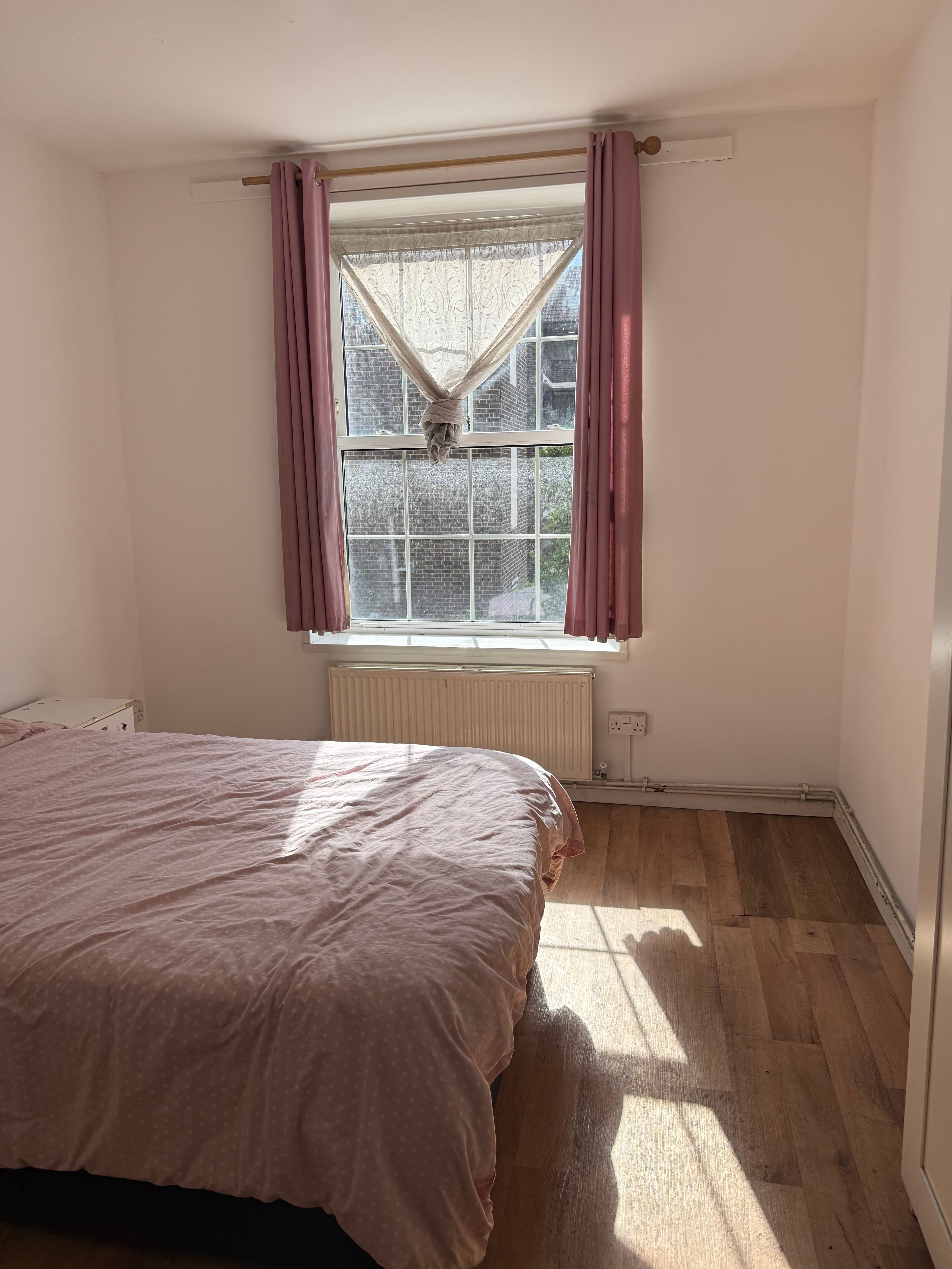 Beautiful Large Double Room | Elephant & Castle | All Bills Included — photo 3