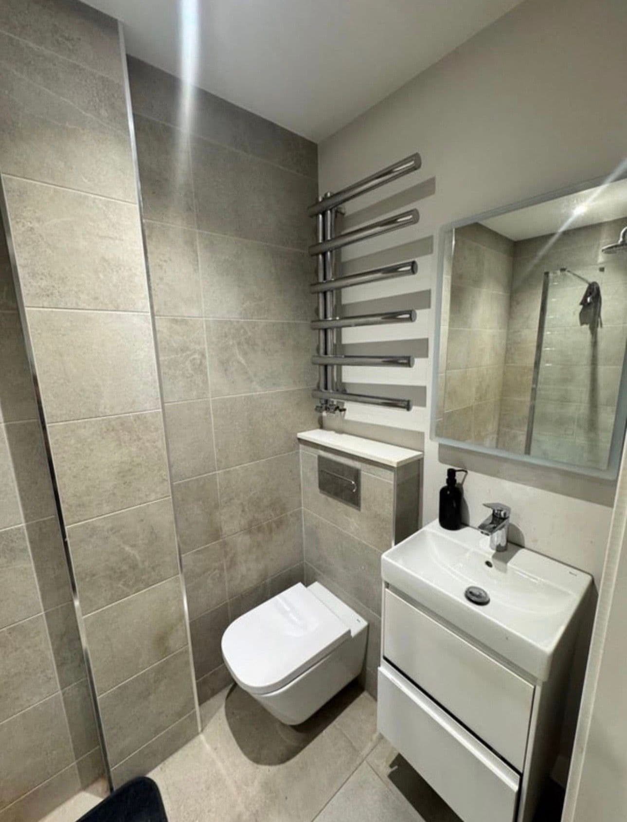 En-suite (double room) — photo 2
