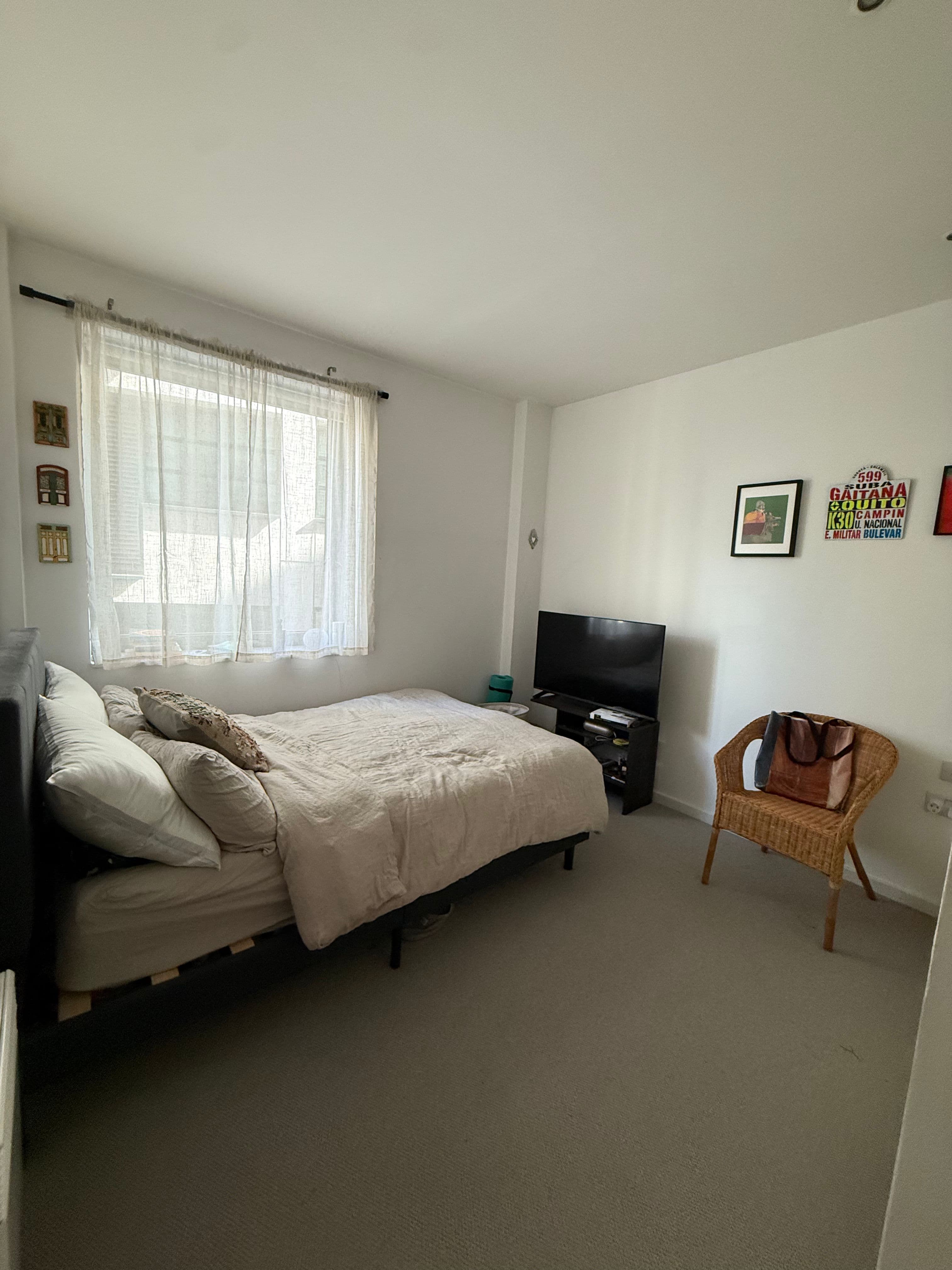 Wonderful Double Room (With Its Own Bathroom) Available In London Bridge! - Available From Aug 1st - photo 1