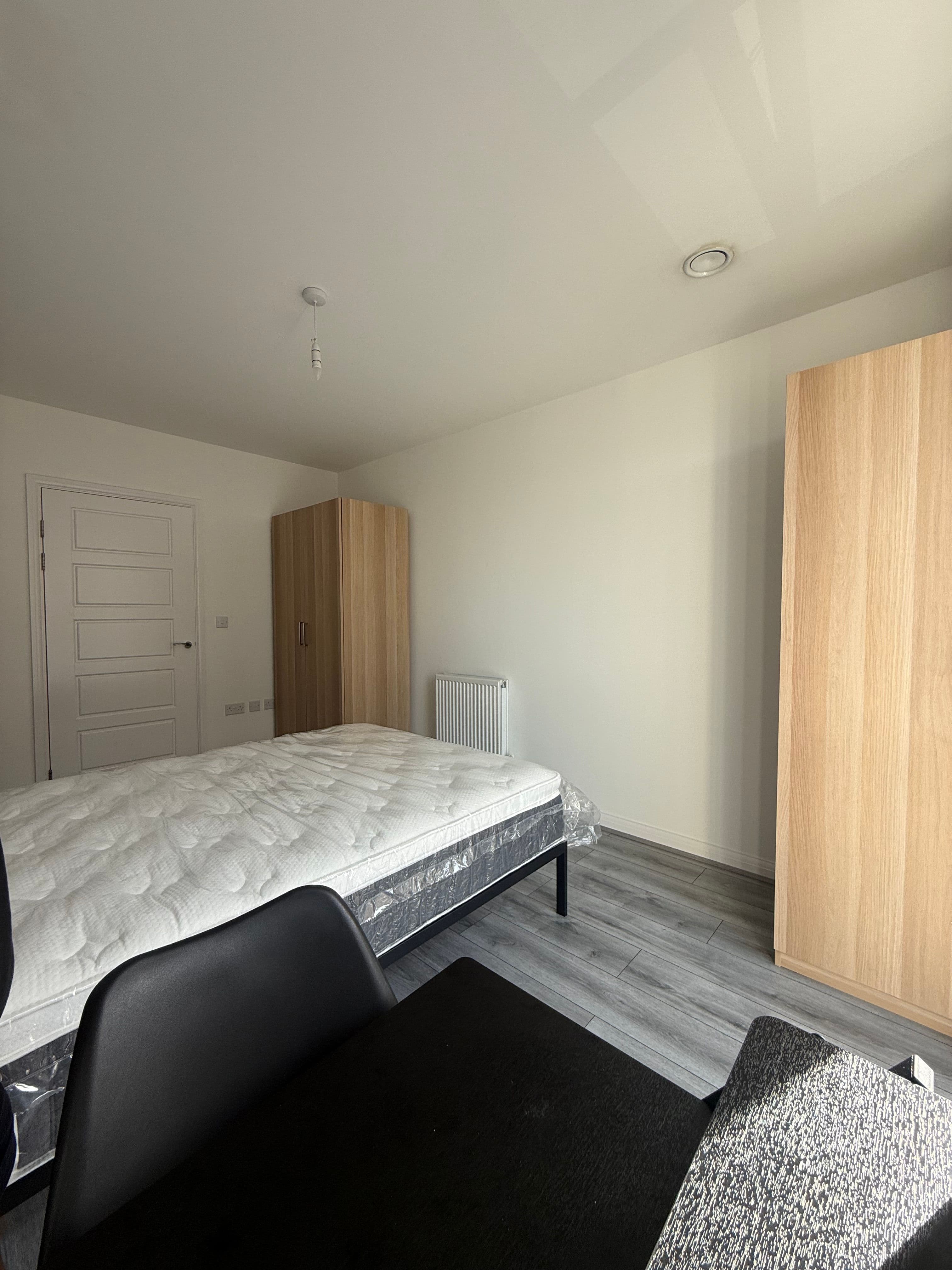 ✨ Spacious Double Room With Big Private Bathroom ✨ - photo 4
