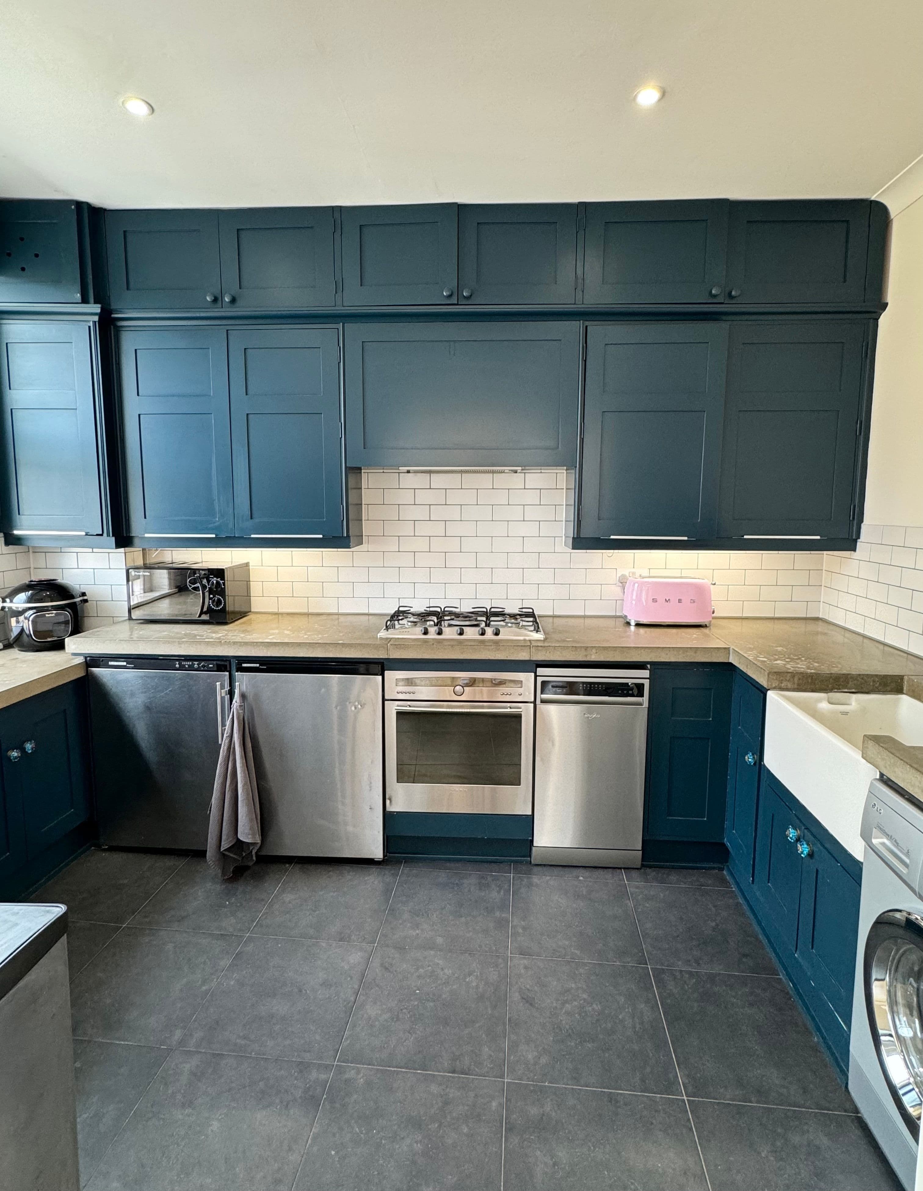 Large Double Room Battersea-Clapham jct — photo 3