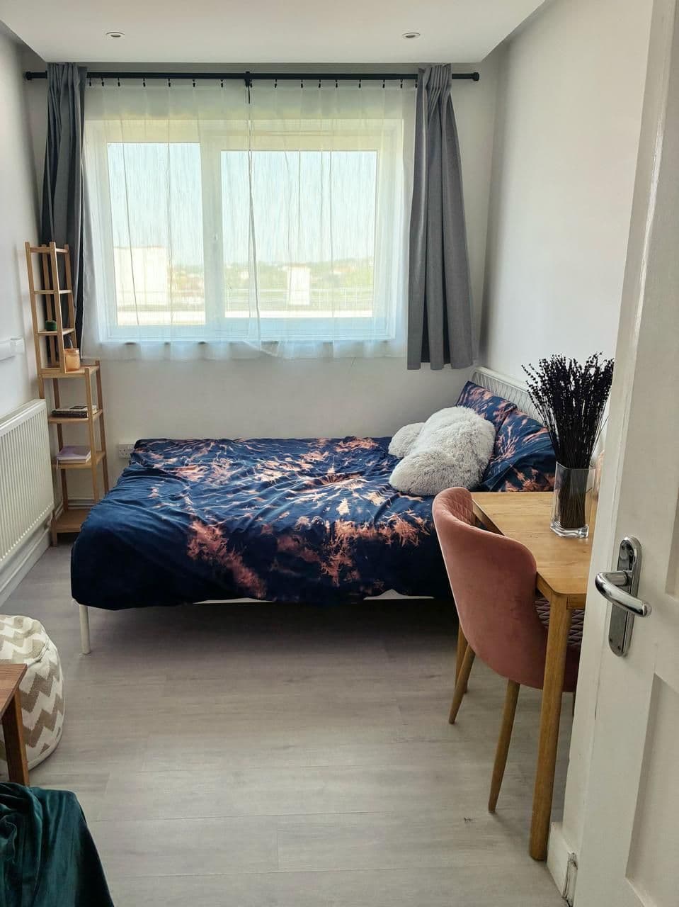 Double Room in Central Peckham (Peckham High Street, SE15) | All Bills Included |Available now - photo 3