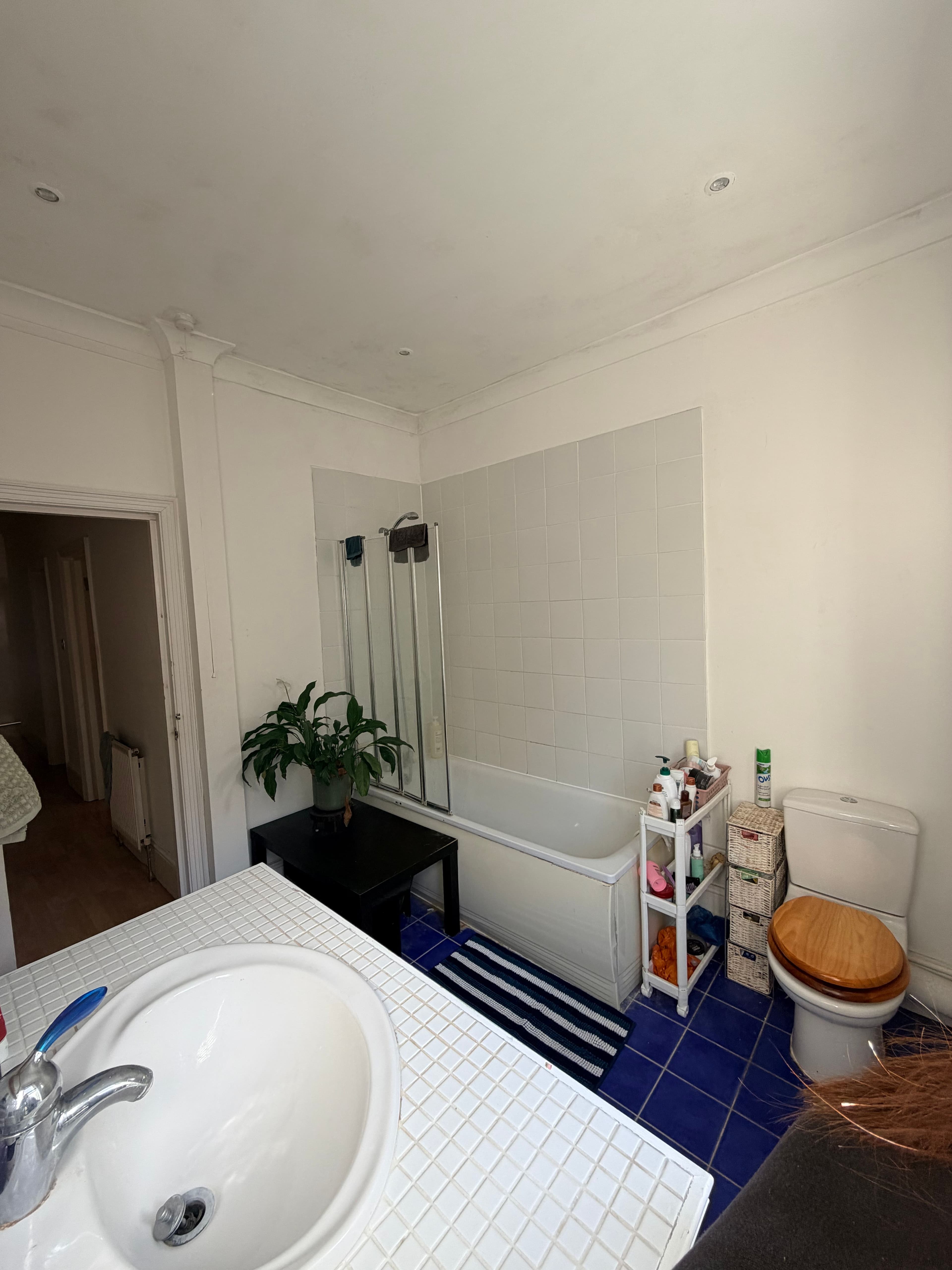 Room in Brixton flat available from July 2026 - photo 2