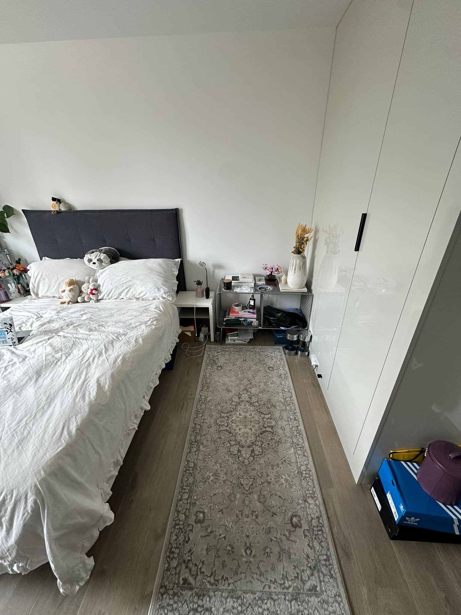 Looking for someone to join the all girls flat in Hackney Wick (two rooms to pick from read below) - photo 3