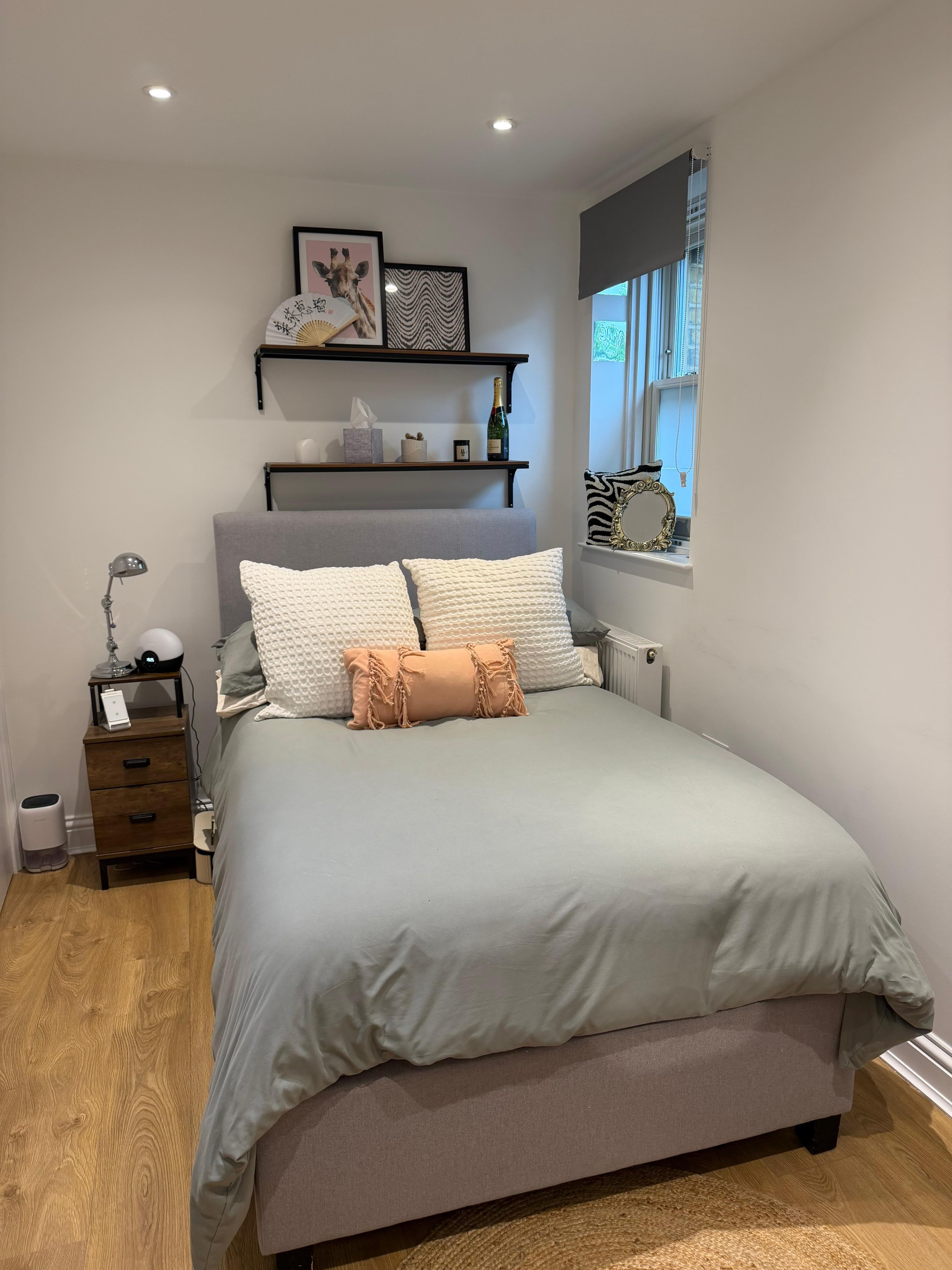 Double Room in modern 2 bed flat with terrace - photo 4