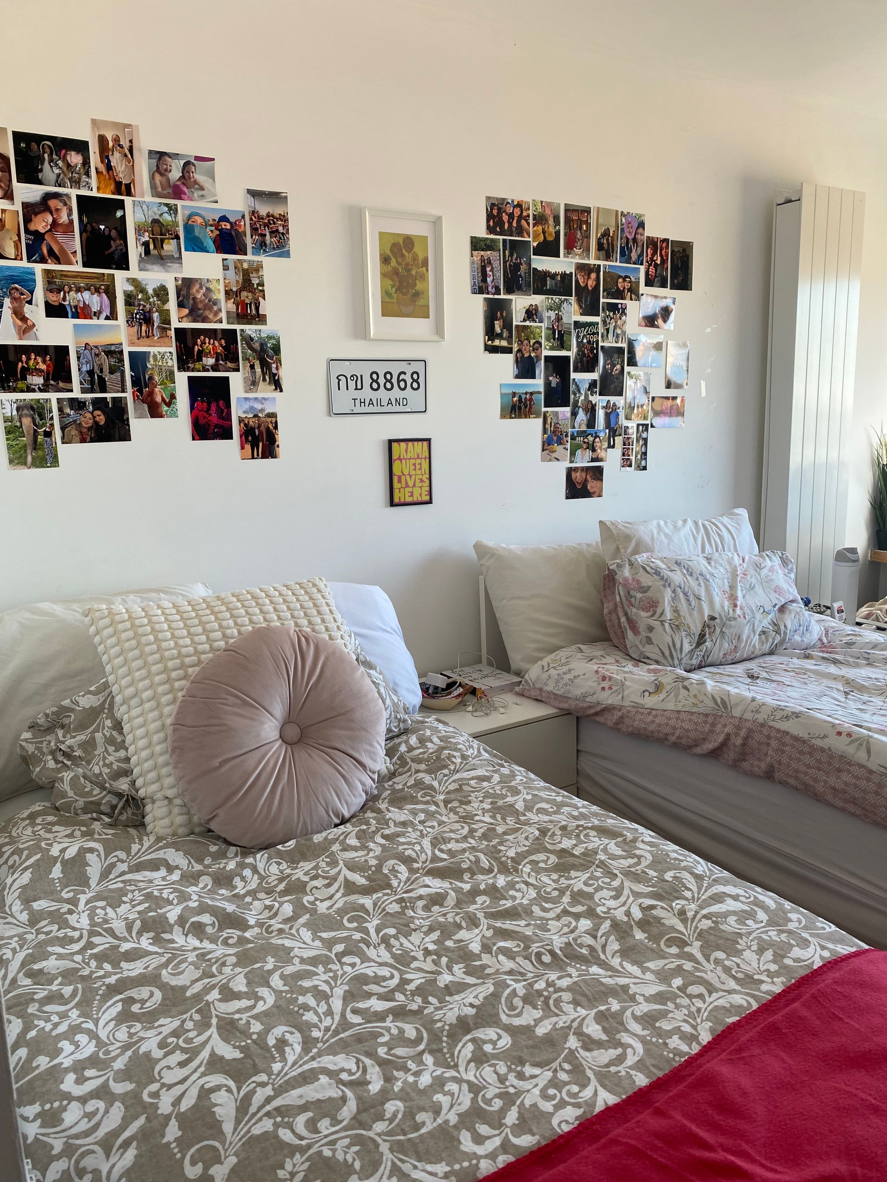 Shared twin bedroom - photo 1