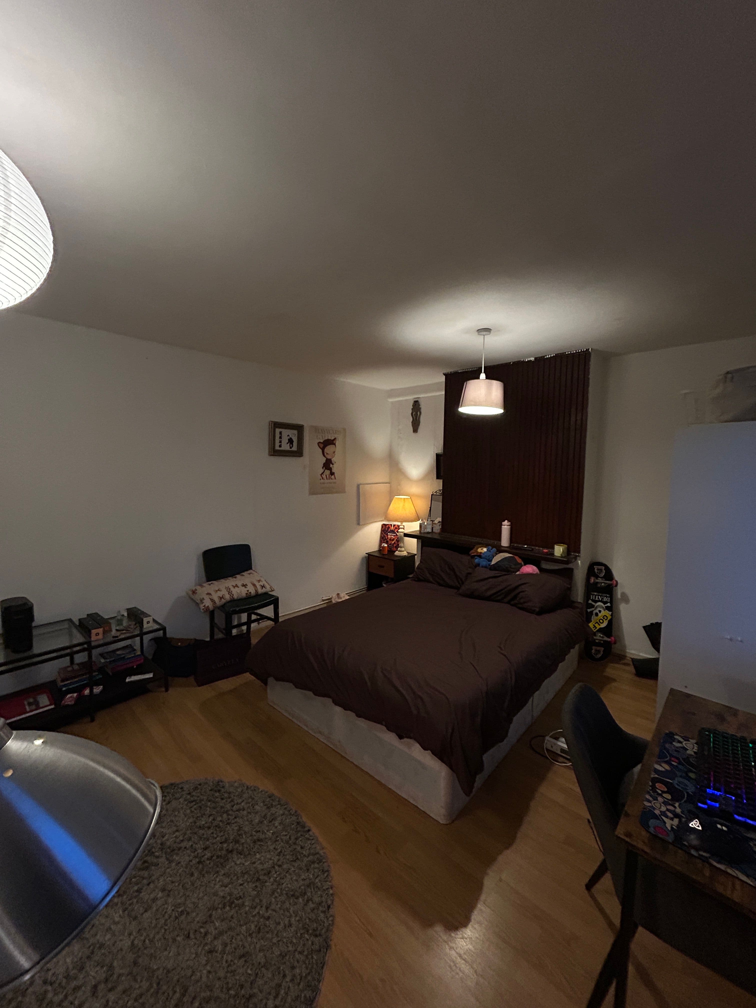 Big Double Bedroom near Brick Ln with 3 Girls - photo 2