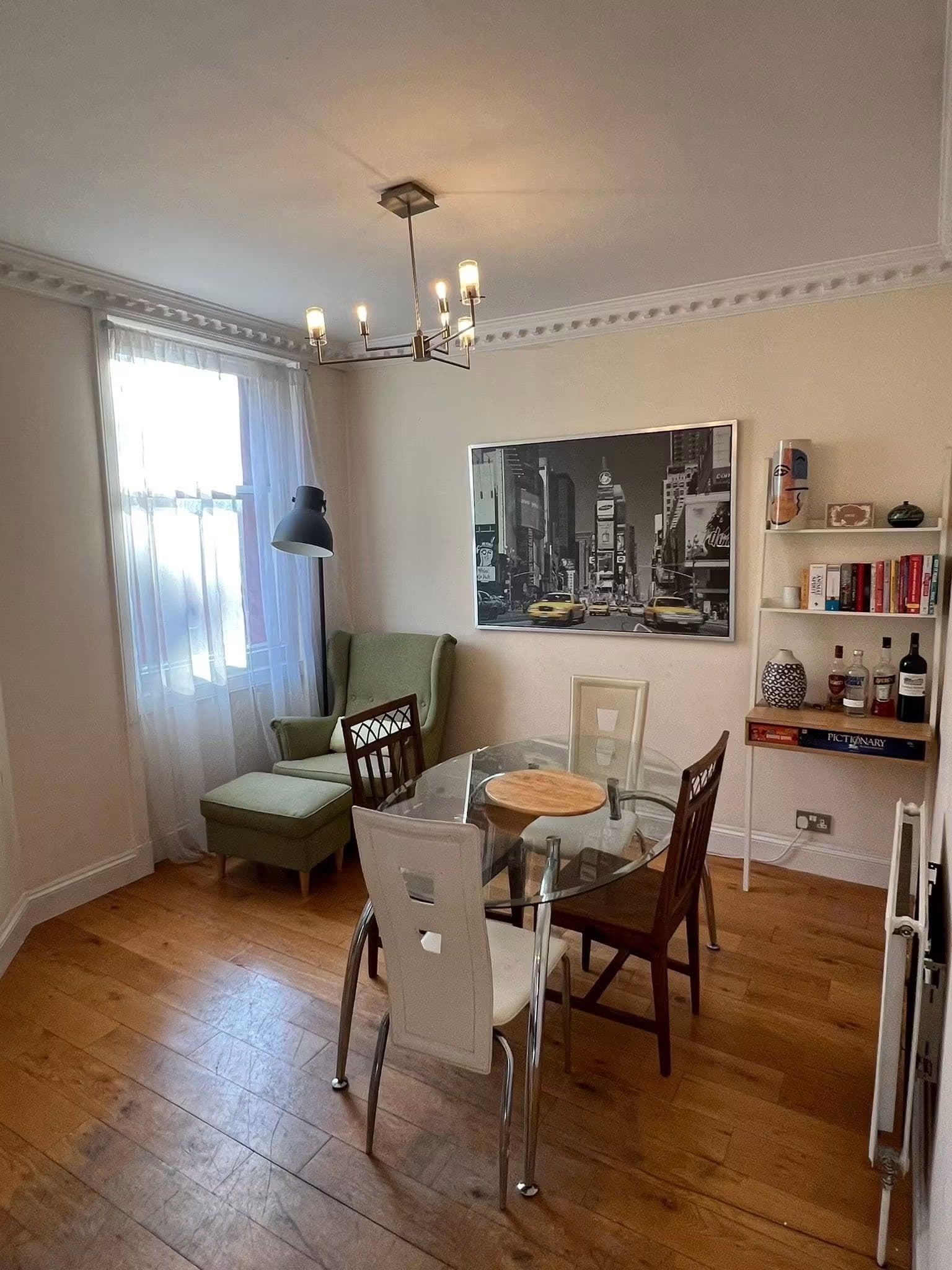 Dream double bed in best location Marylebone — photo 4