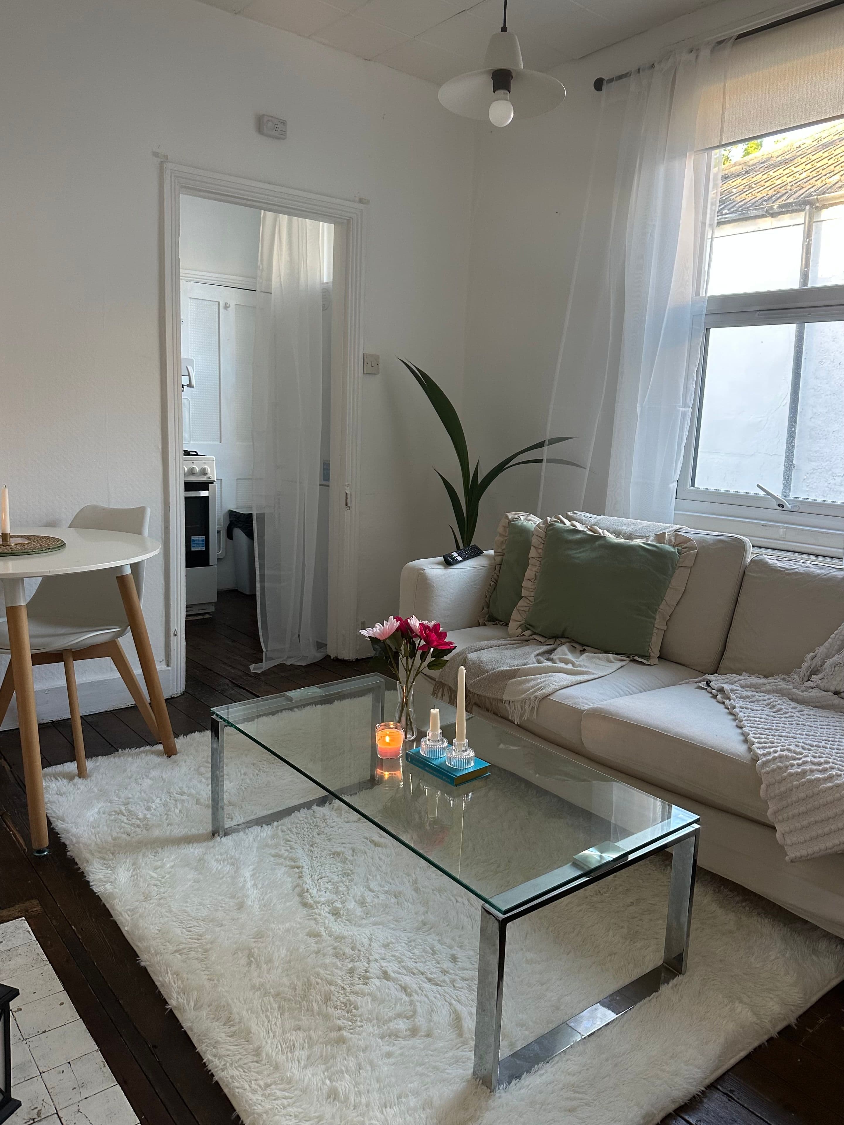 Large double bedroom close to Honor Oak station - photo 4