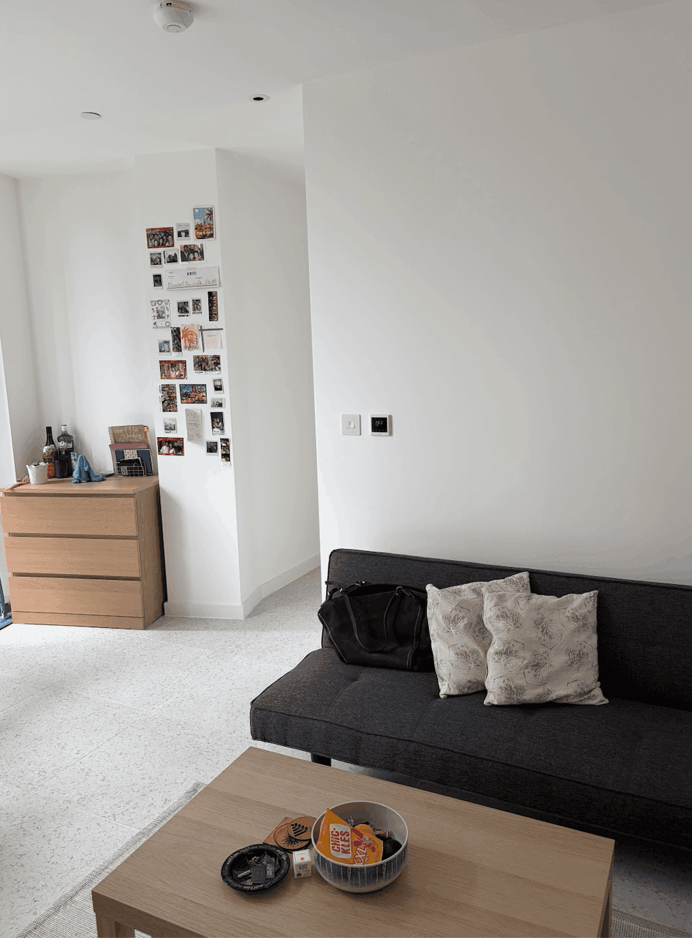 1 bed modern apartment E1 - photo 3