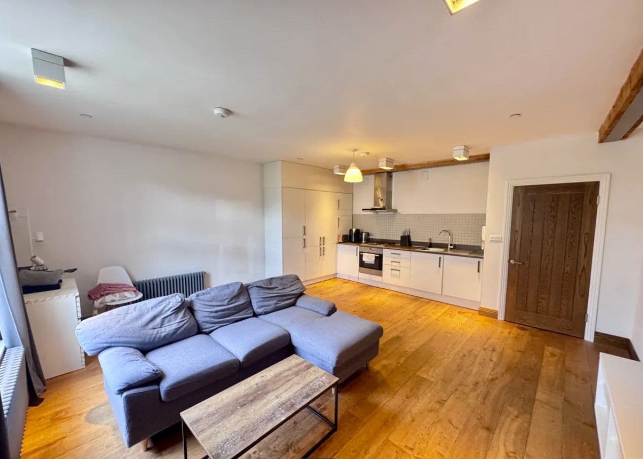 ONE BEDROOM FLAT IN ISLINGTON FOR LET - photo 1