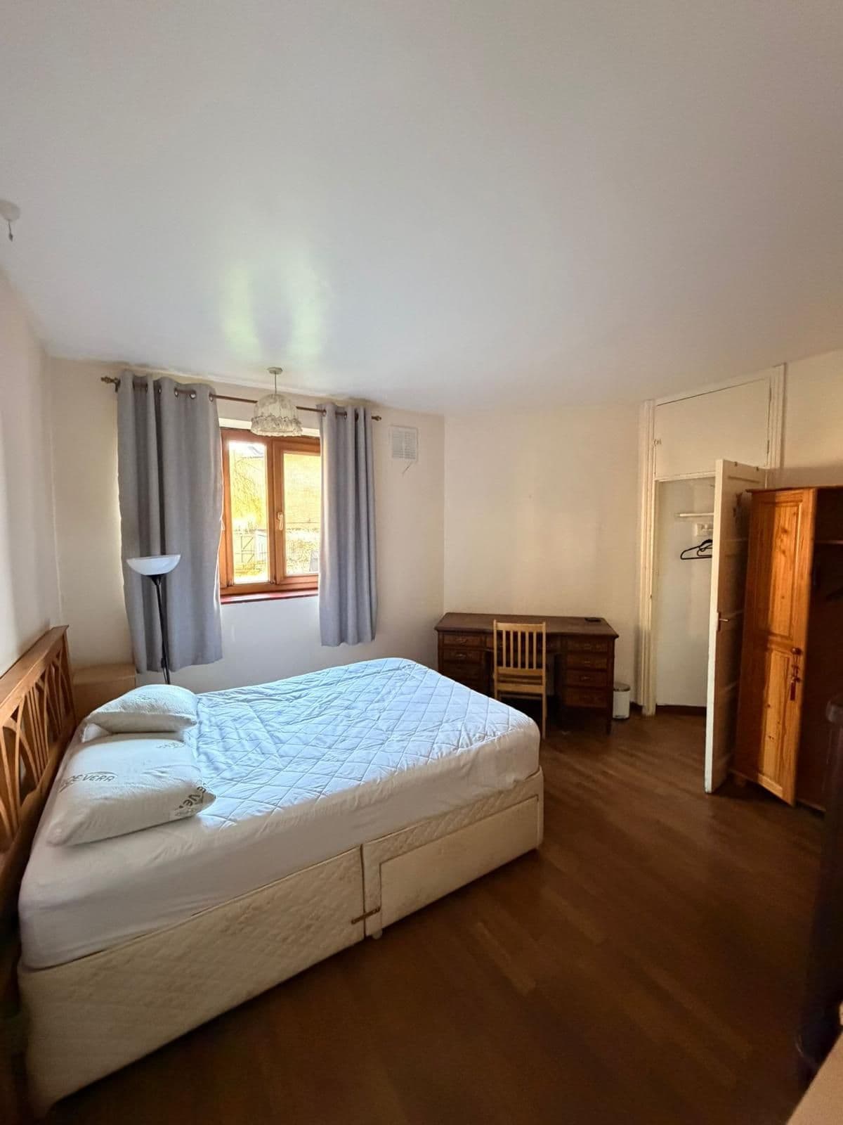 A Large double room available now near Clissold Park N4 London - photo 3