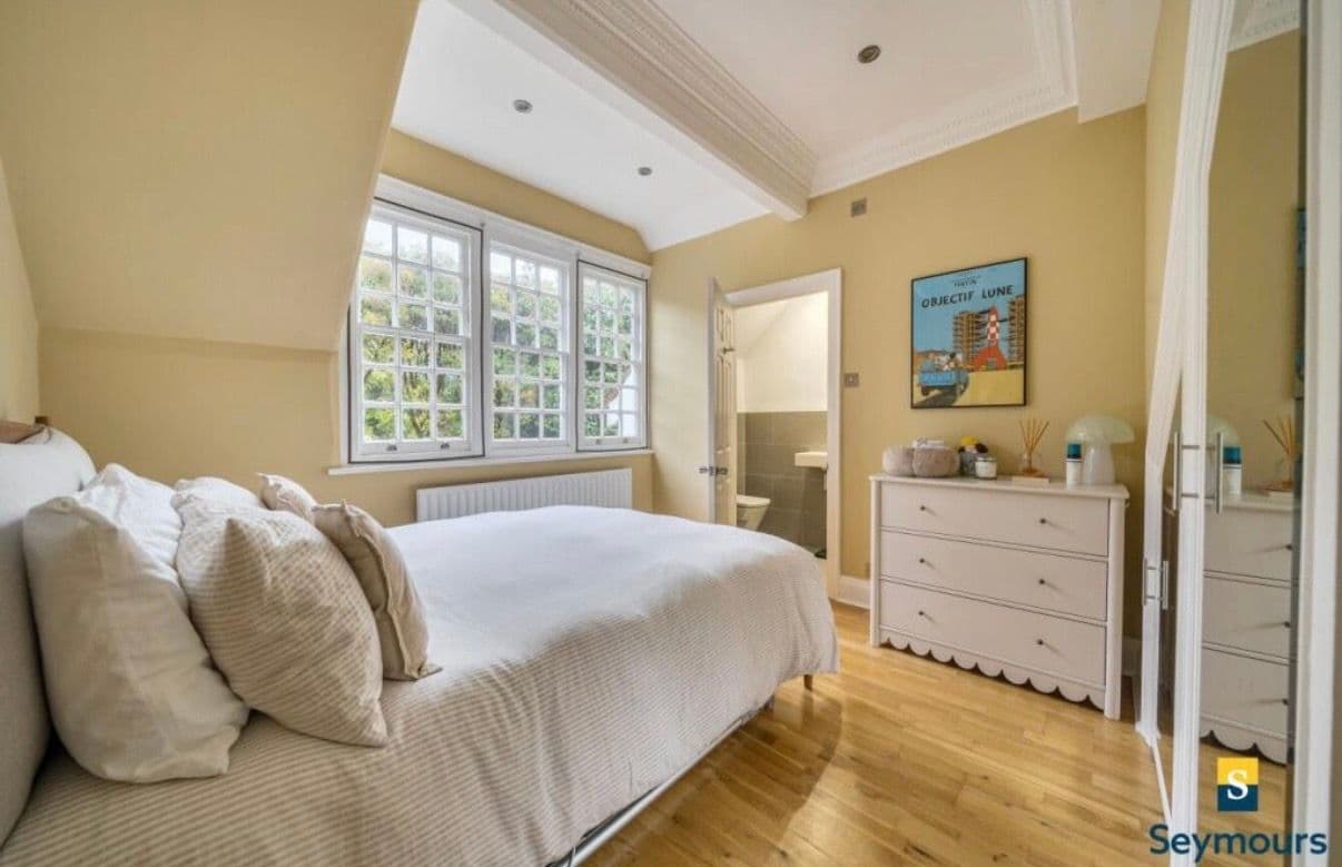 Double room with en-suite Guildford - photo 2