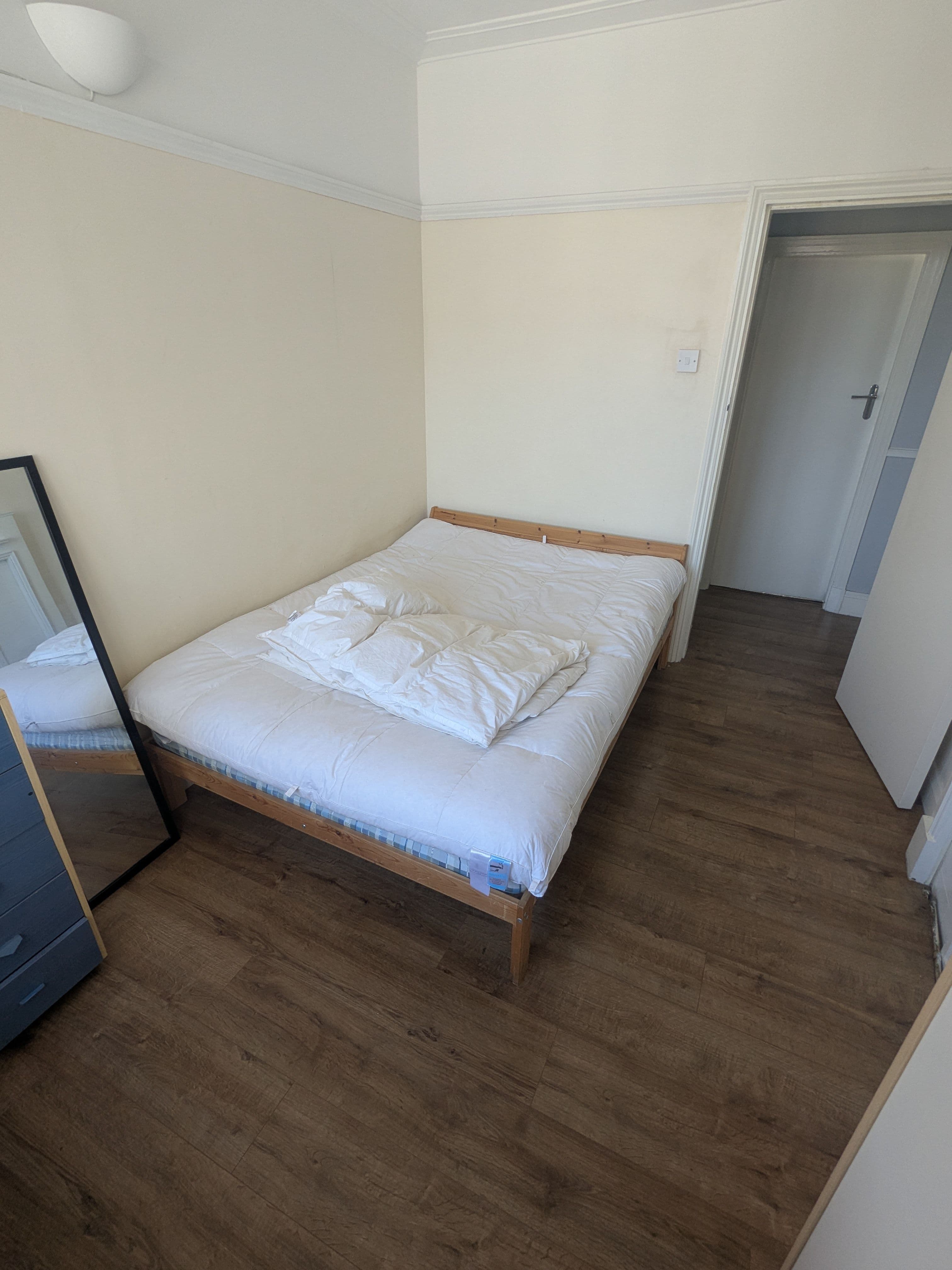 ๐ Room Available in Friendly Flatshare - photo 4