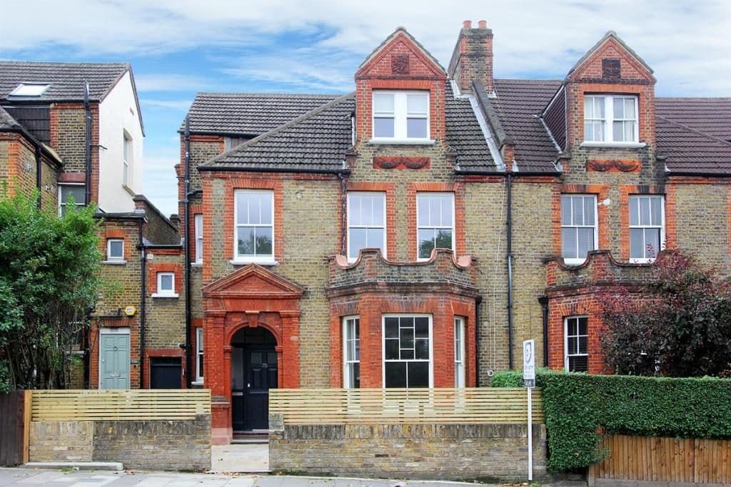 Room Available in Two bedroom flat in a victorian house - ground floor - photo 2