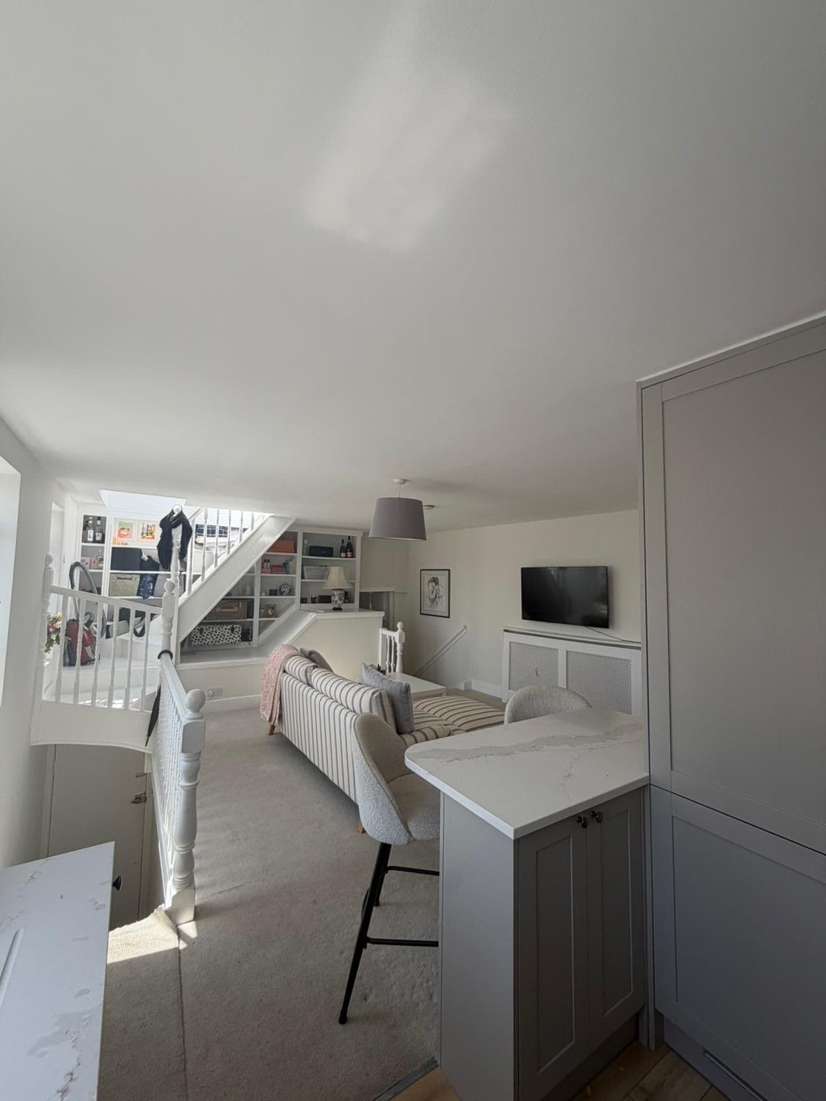 Room to rent - immediately available - photo 3